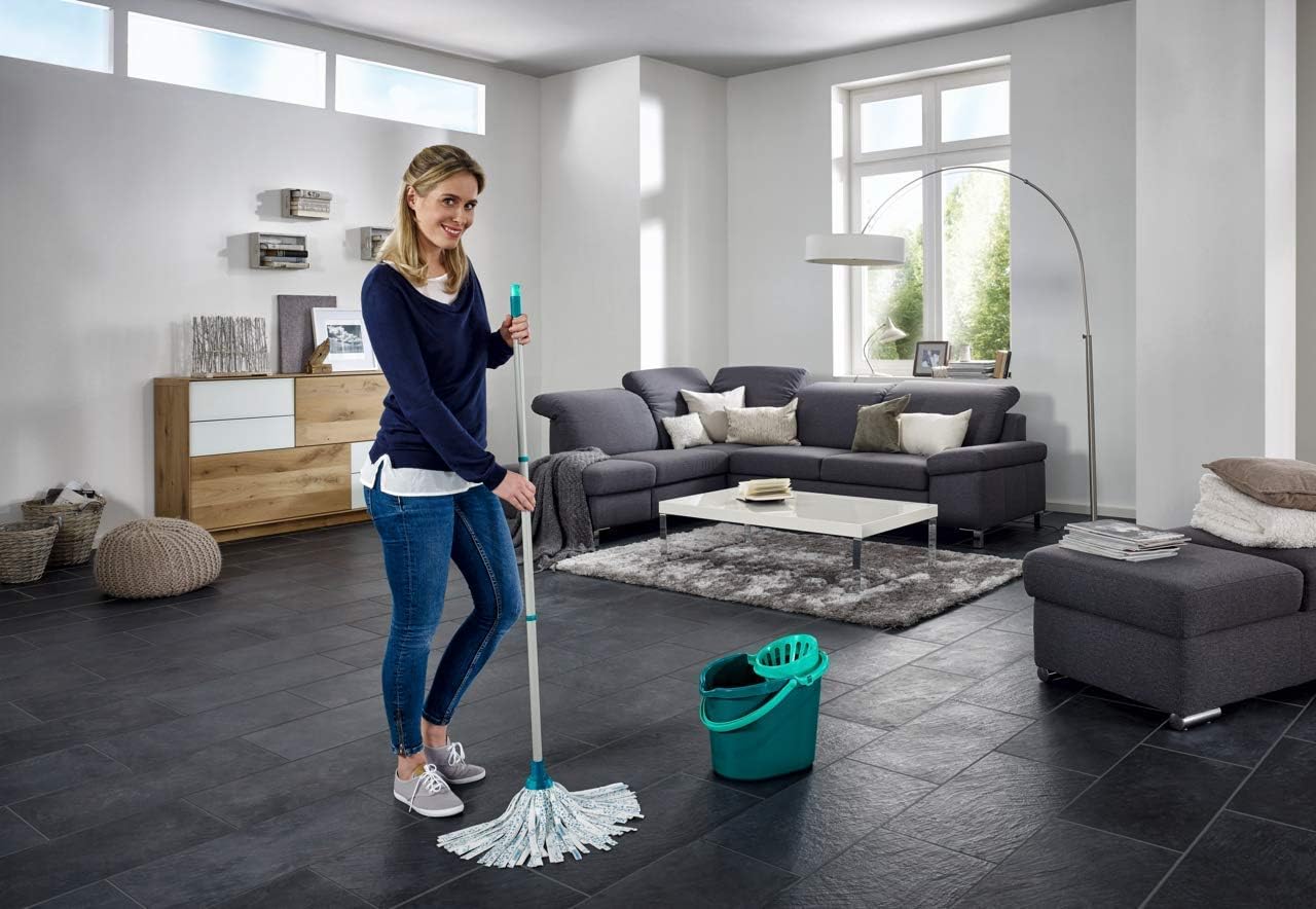Leifheit Classic Mopp- und Eimer-Set – 12 l mit Wringer, 120 cm Stahlgriff, waschbarer Viskose-Moppkopf