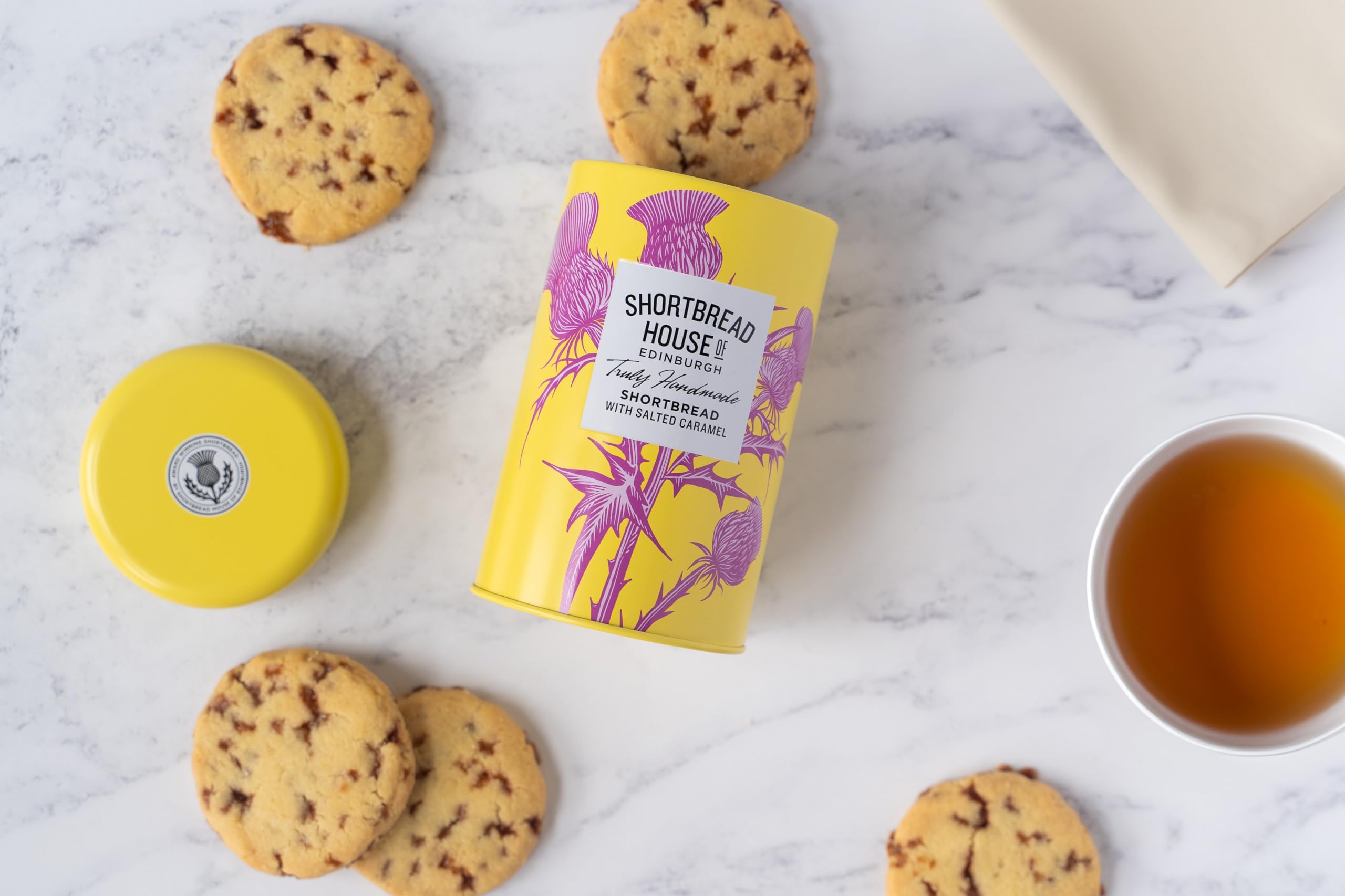 Shortbread House of Edinburgh, handgemachte Butter-Shortbread-Kekse mit gesalzenem Karamell – 140-g-Dose