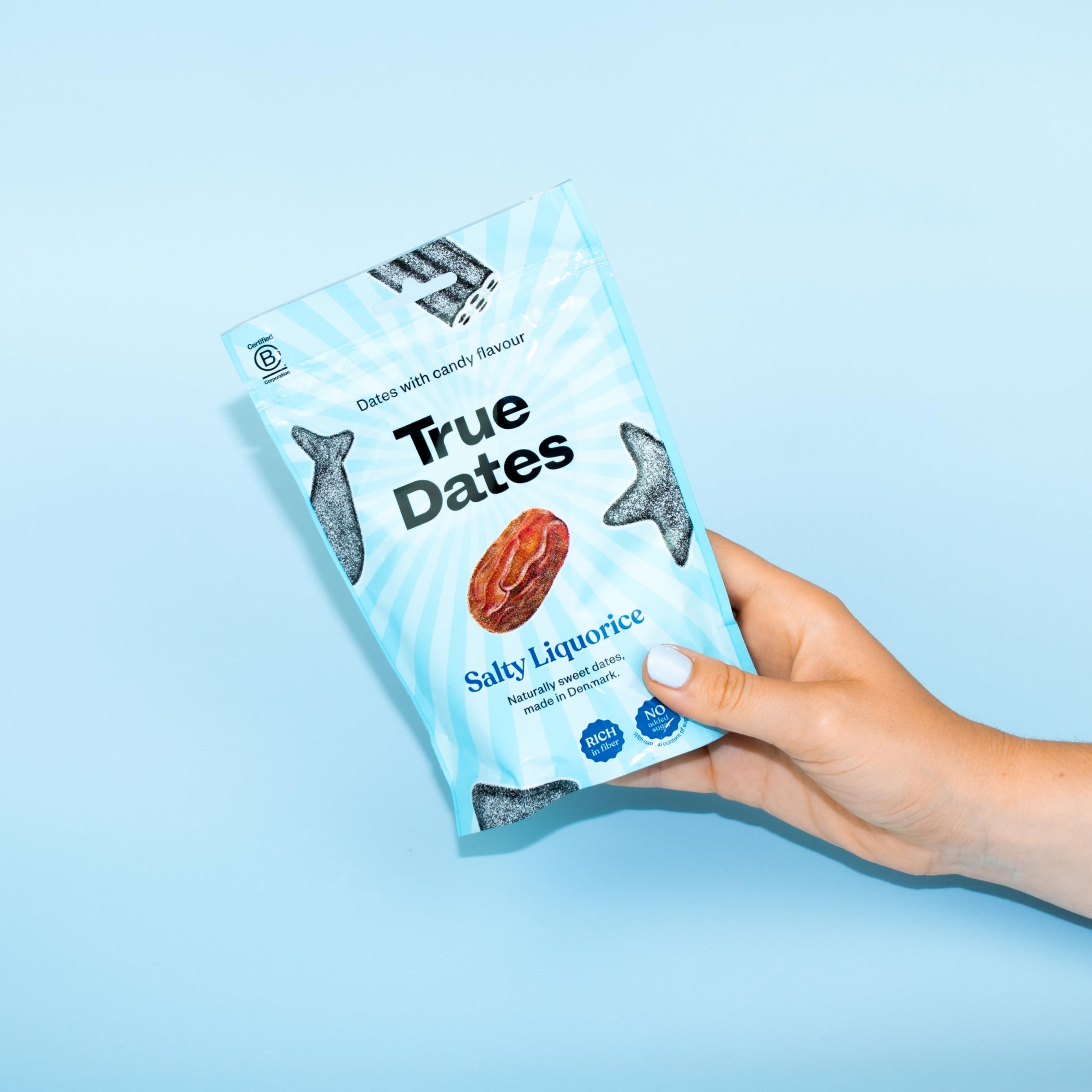 True Gum – Salzige Lakritz-Datteln | Natürlich aromatisierte, zuckerüberzogene Datteln | 100 g