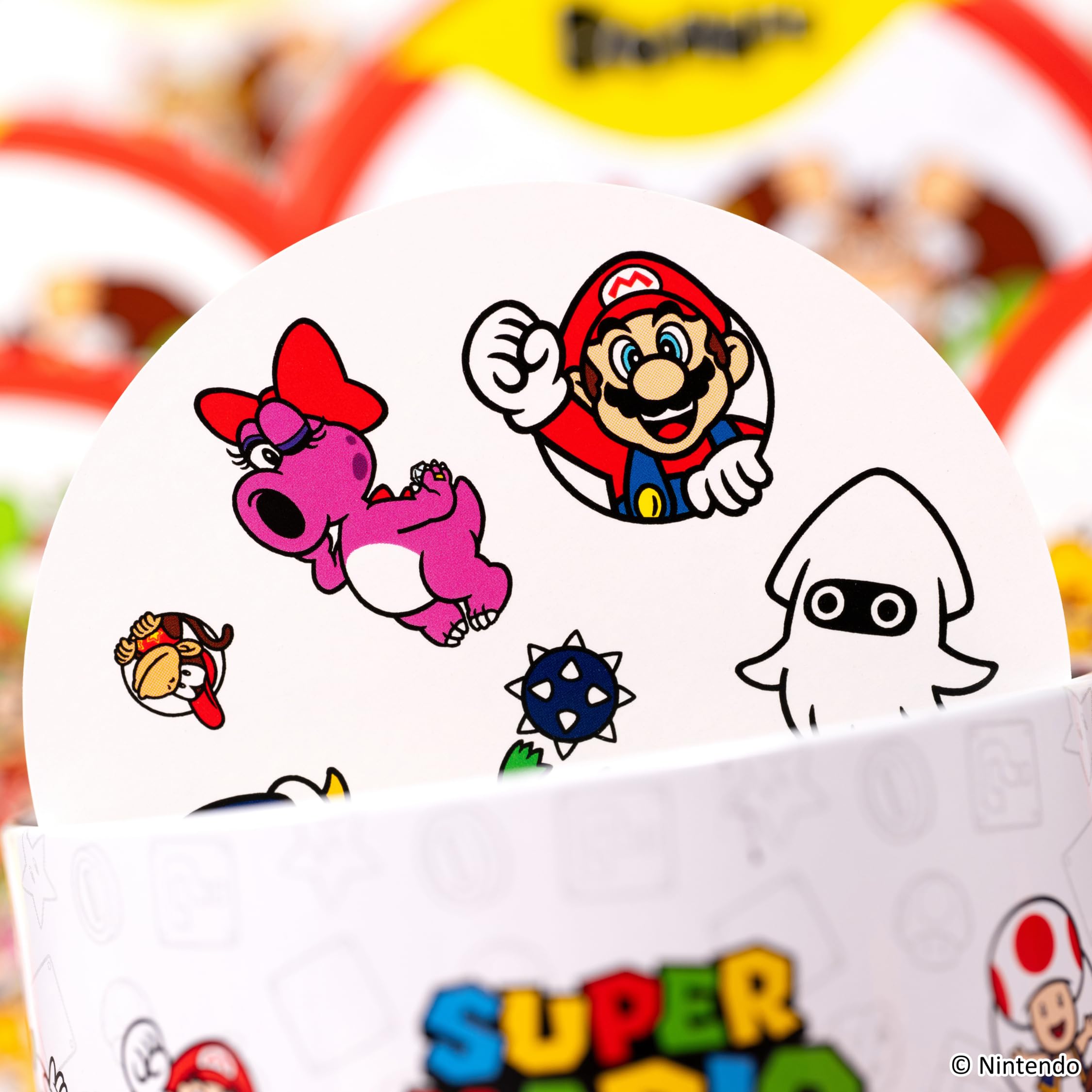 Asmodee Dobble Super Mario – Familienkartenspiel für 2–8 Spieler, ab 6 Jahren, 15-minütige Spielzeit