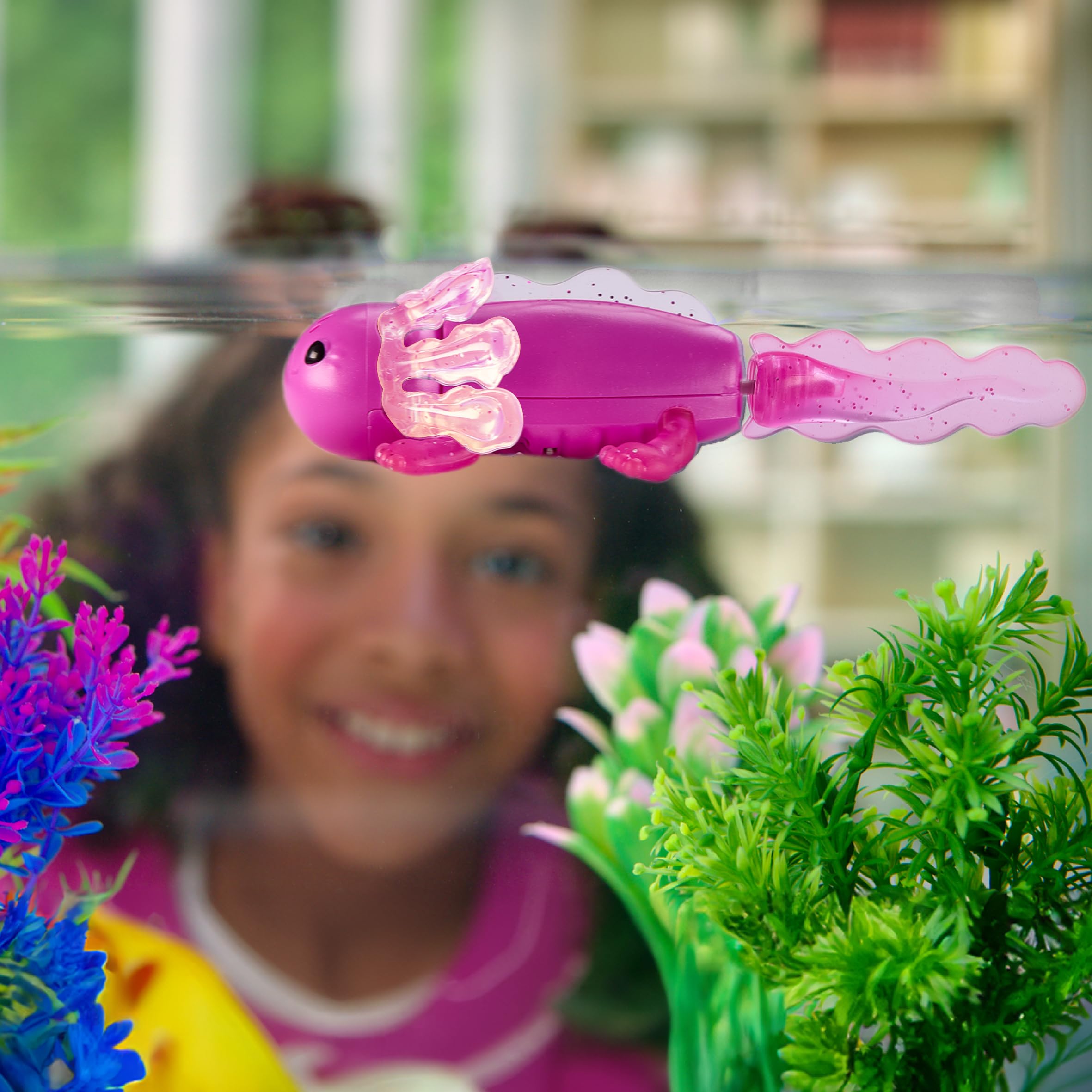 Fingerlings Baby Axolotl Ziggy - Interactive Swimming & Light-Up Electronic Pet for Ages 5+