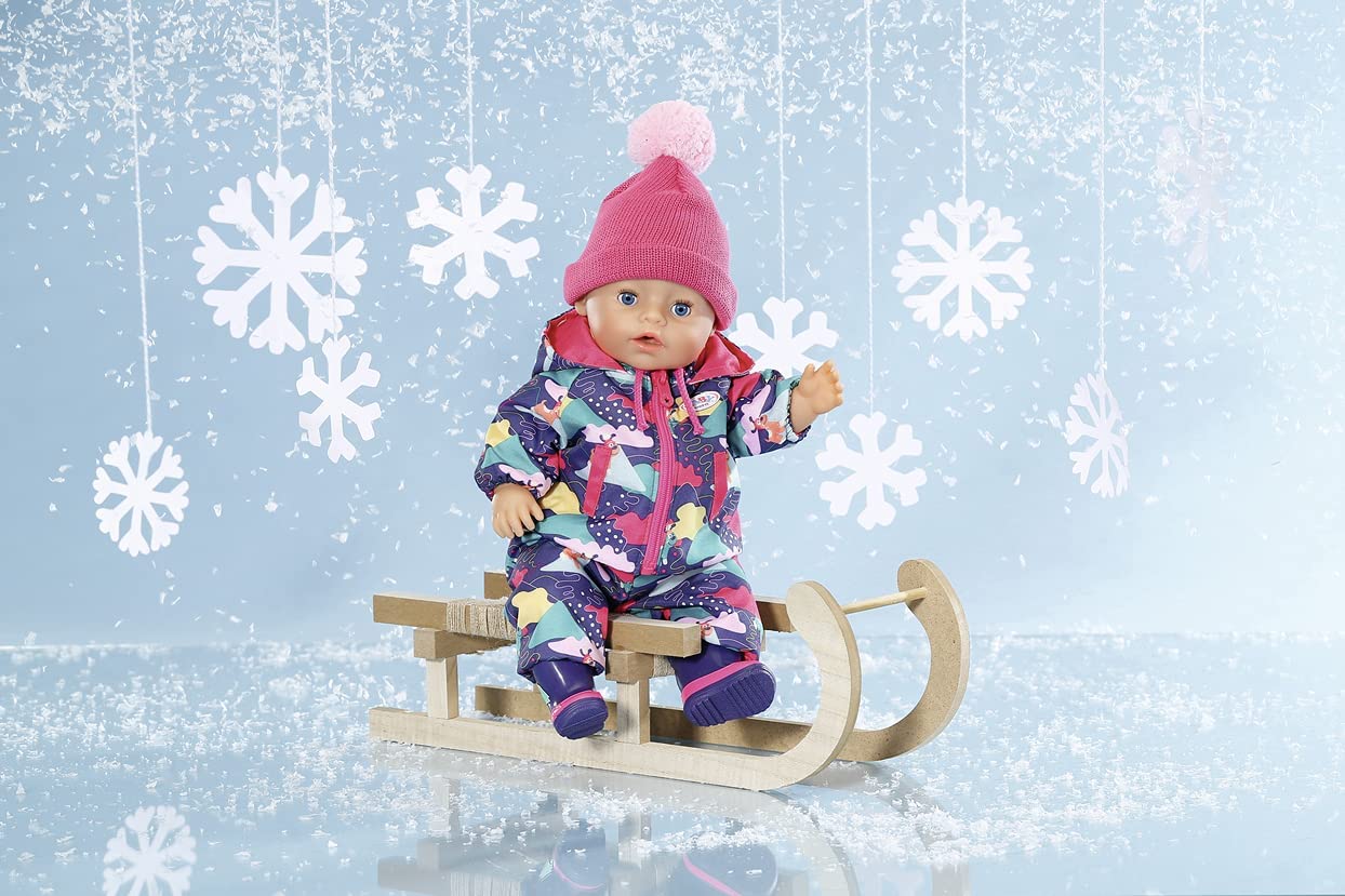 BABY Born Deluxe Schneeanzug 43 cm – Winteroutfit mit Mütze & Stiefeln für Puppen