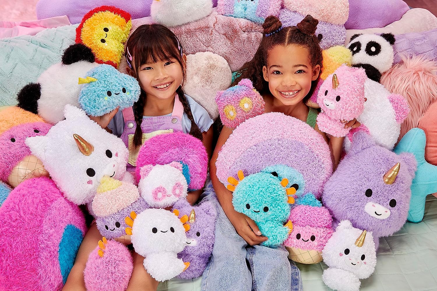 Fluffie Stuffiez, kleines Axolotl-Plüschtier zum Sammeln – 3 Spielmöglichkeiten für Kinder ab 4 Jahren