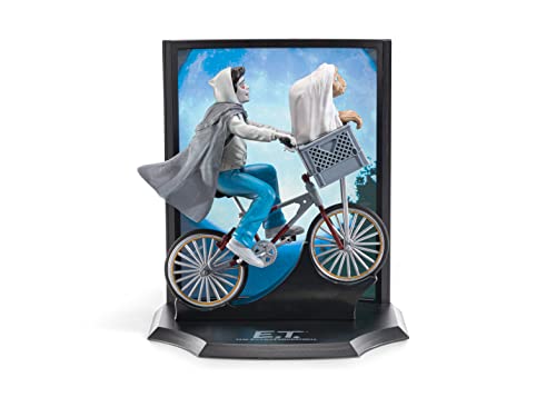 The Noble Collection Toyllectible Treasures E.T. the Extra-Terrestrial - Elliot and E.T. Diorama Figure (NN1683)