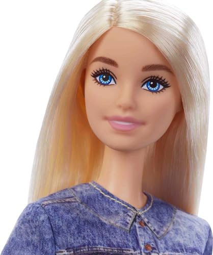 Barbie Big City, Big Dreams Barbie &quot;Malibu&quot; Roberts Doll (Bionda, 11,5 pollici) Indossare