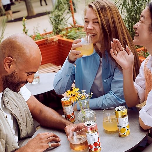 Twinings Defence – Sprudeltee mit Orangen- und Passionsfruchtgeschmack – Erfrischend, ohne Zuckerzusatz, vegan, kalorienarm