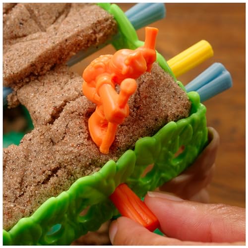 Spin Master Games Sink N’ Sand Quicksand Kids Board Game with Kinetic Sand