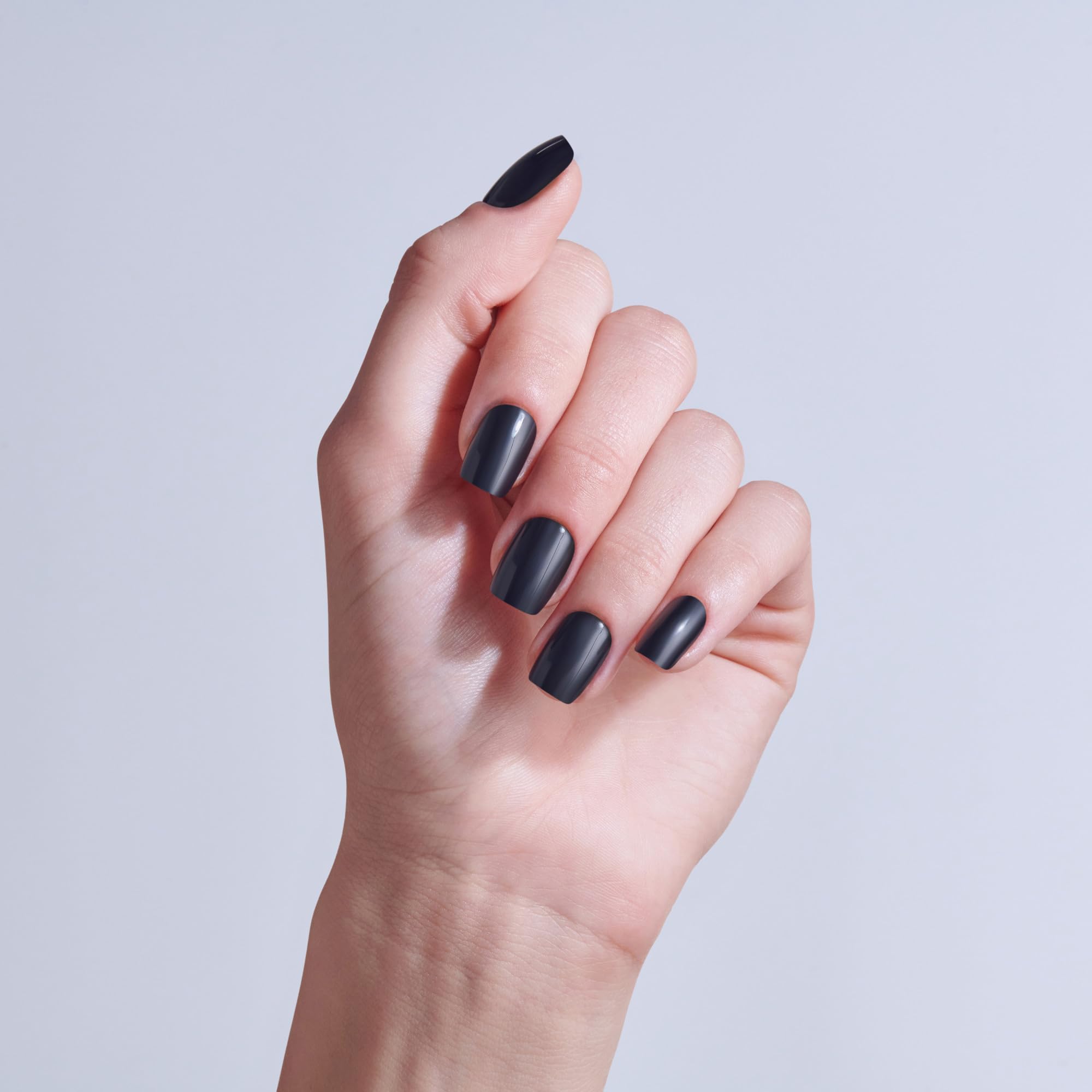 KISS CORE Color Press On Nails - Photogenic Black Short Squoval | 32 Count
