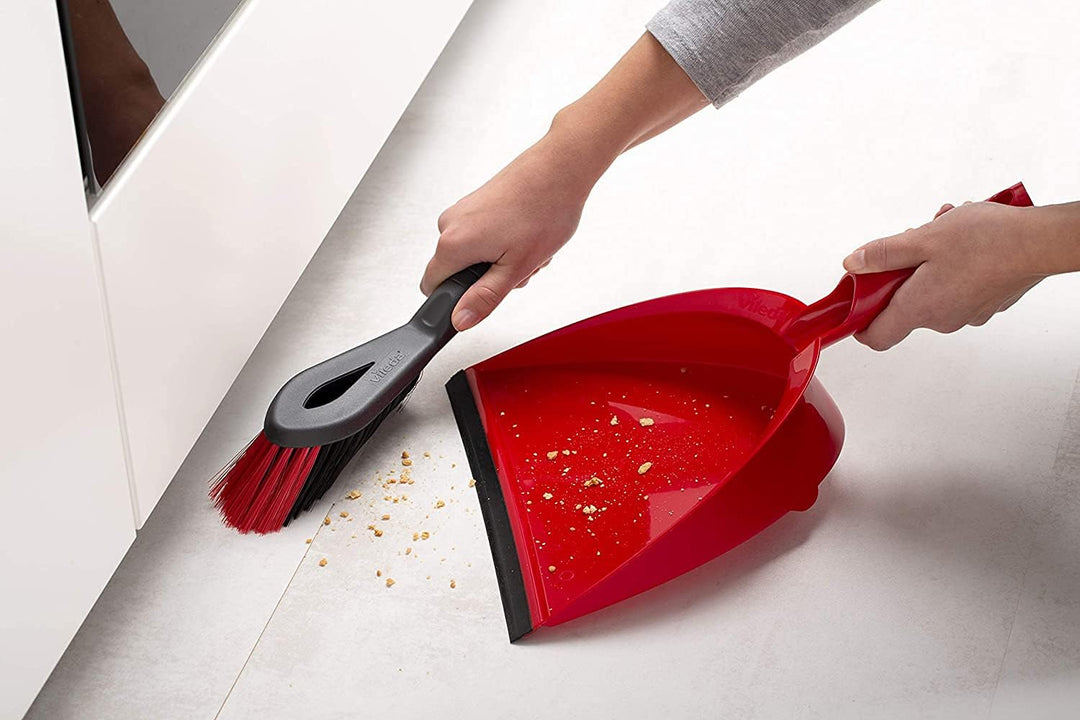 Vileda - 2-in-1 Dust Pan & Brush Set with Ergonomic Design and Rubber Lip