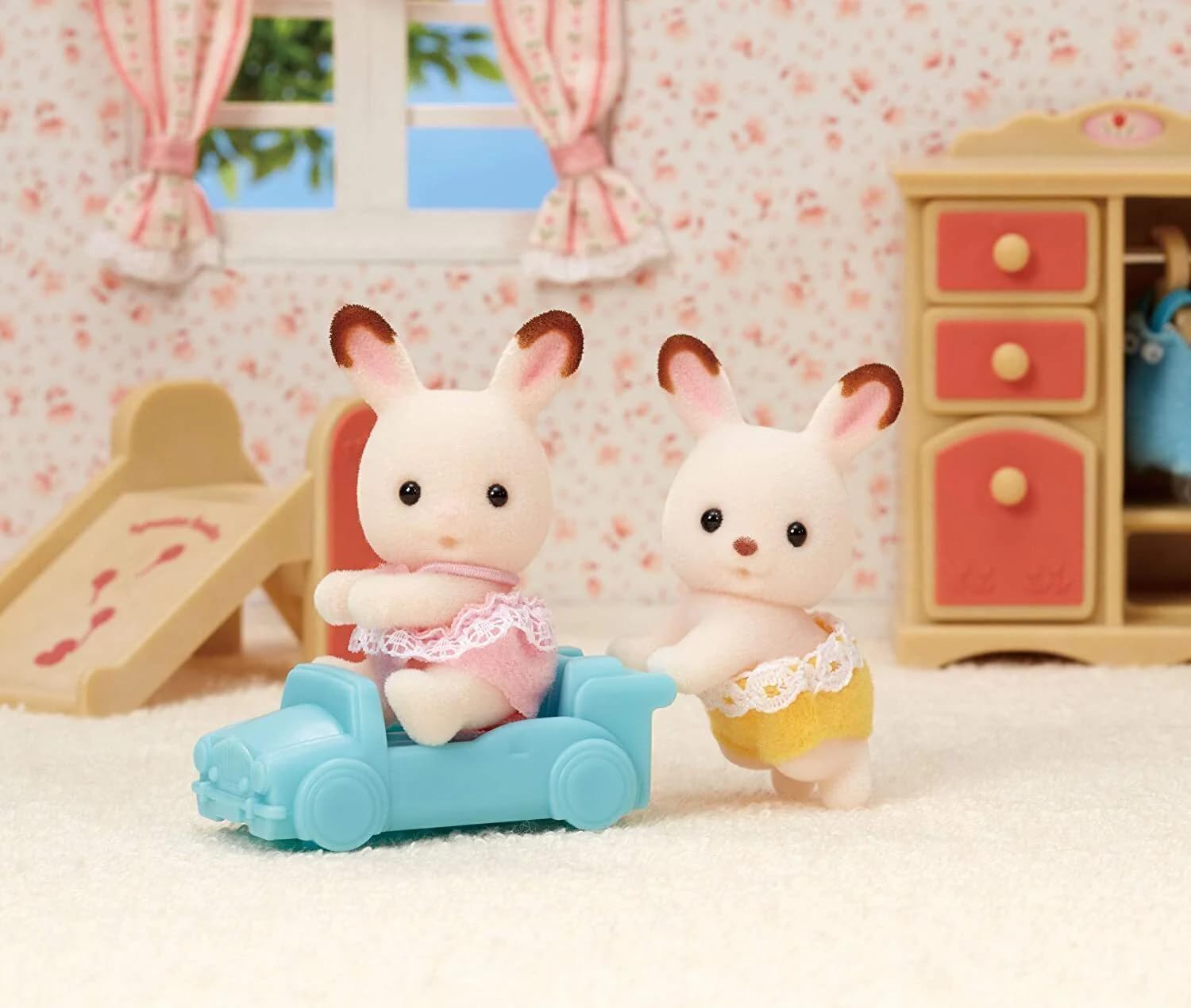 Sylvanian Families Chocolate Rabbit Twins Set - 3-Piece Playset with Posable Figures & Ride-On Toy 5