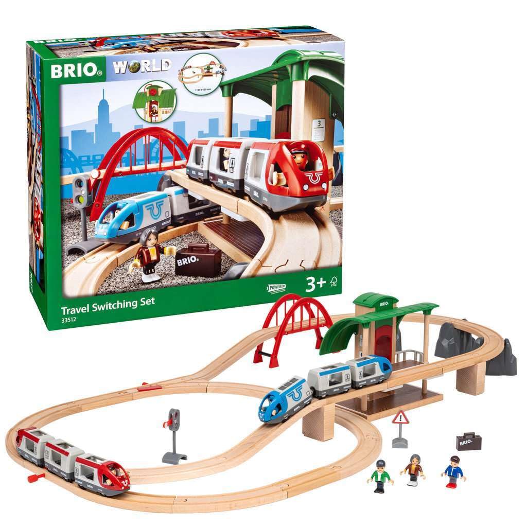 BRIO World Railway Travel Switching Set - Battery Powered Train | Ages 3+ | 19 Track Pieces
