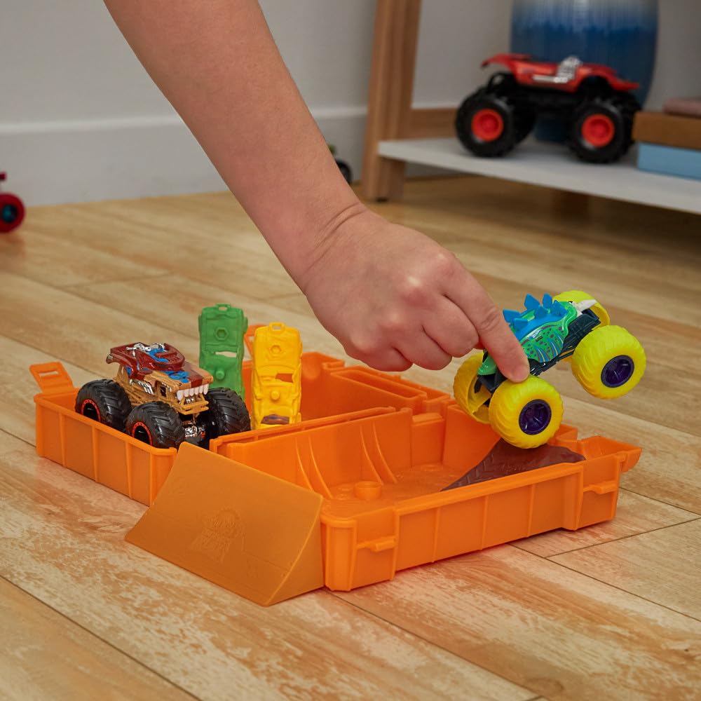 Hot Wheels Monster Trucks Fuel N' Go Gas Can Playset - 1:64 Scale Action Vehicle Set for Kids 8