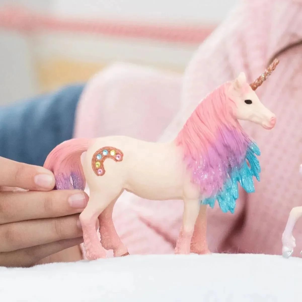 SCHLEICH 70723 Marshmallow Unicorn Mare Figurine - Multicoloured Fantasy Toy for Ages 3+ 2