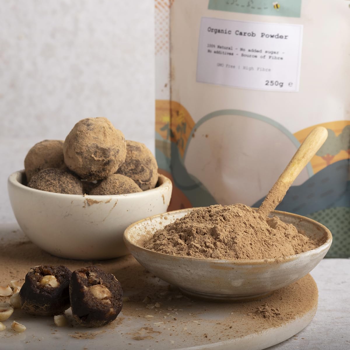 Wholefood Earth Bio-Johannisbrotpulver 500 g | Vegan, gentechnikfrei, ballaststoffreich, koffeinfreie Kakaoalternative