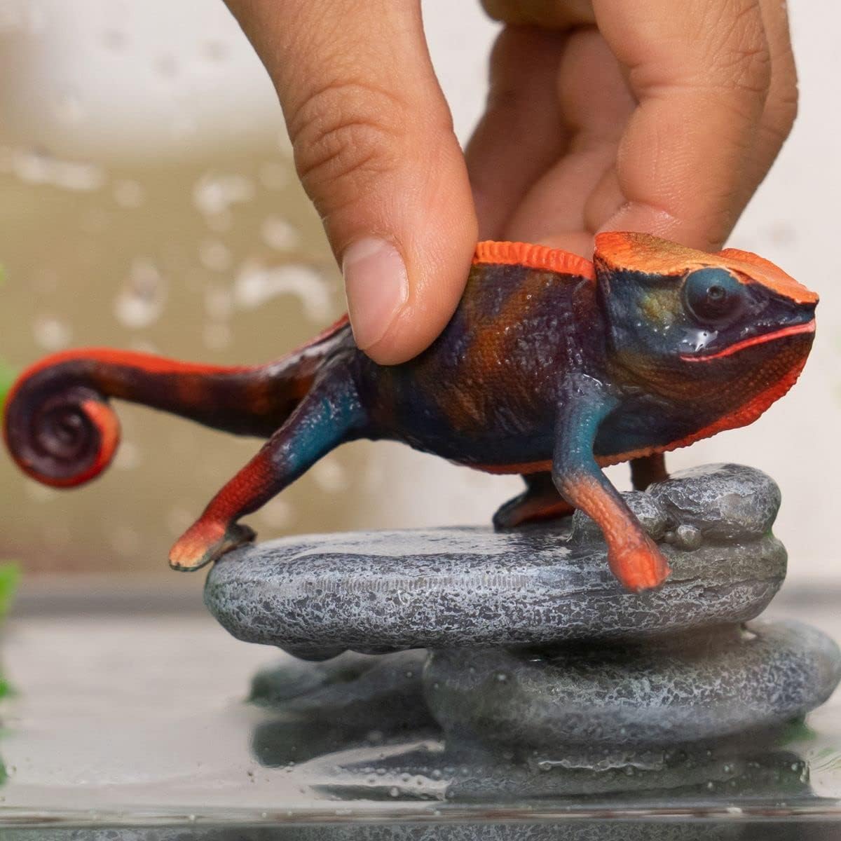 SCHLEICH 14858 Wild Life Chameleon Figurine - Color-Changing Reptile Toy for Kids 3-8 6