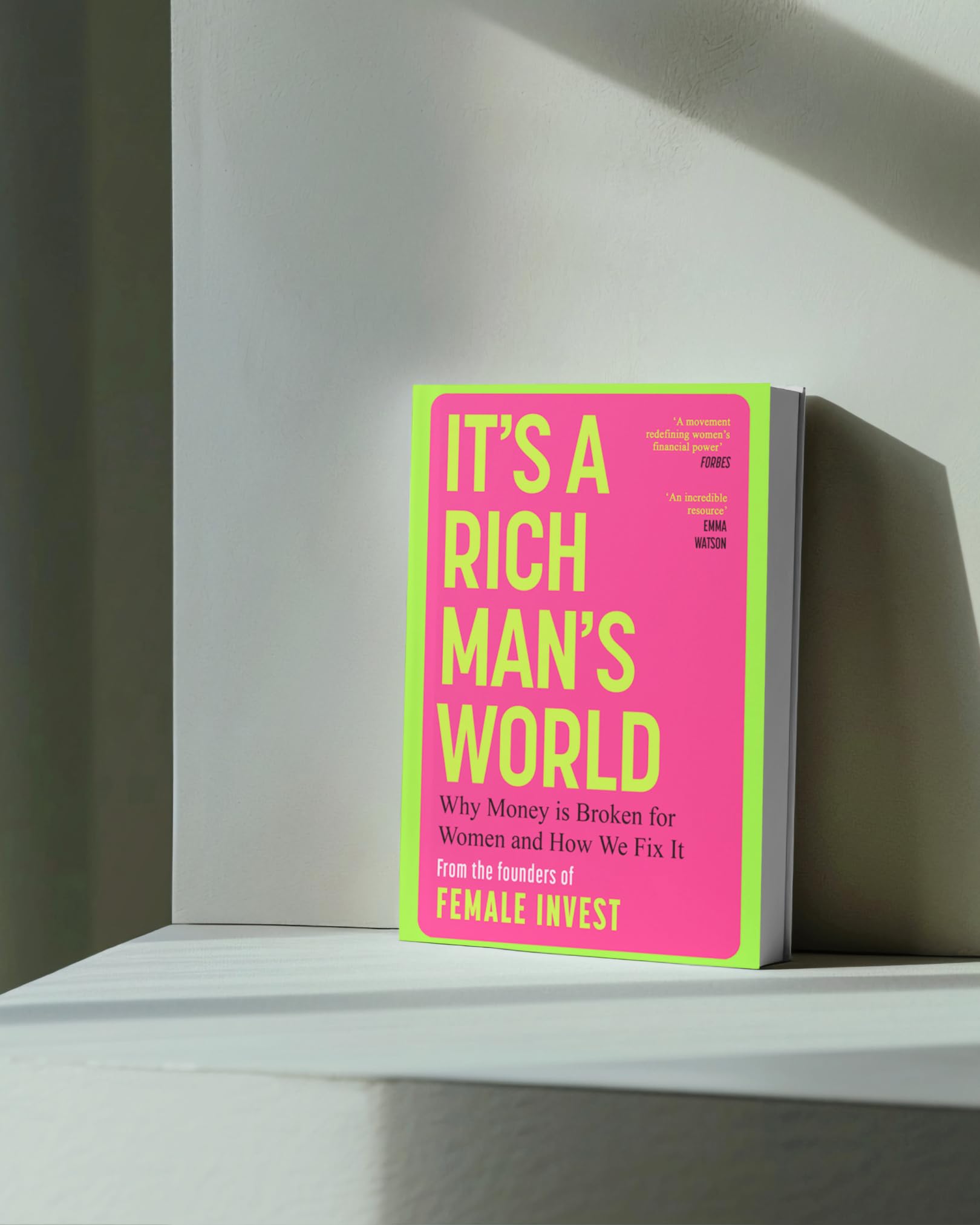 Orion Spring It's a Rich Man's World: Why Money is Broken for Women and How We Fix It | Hardcover
