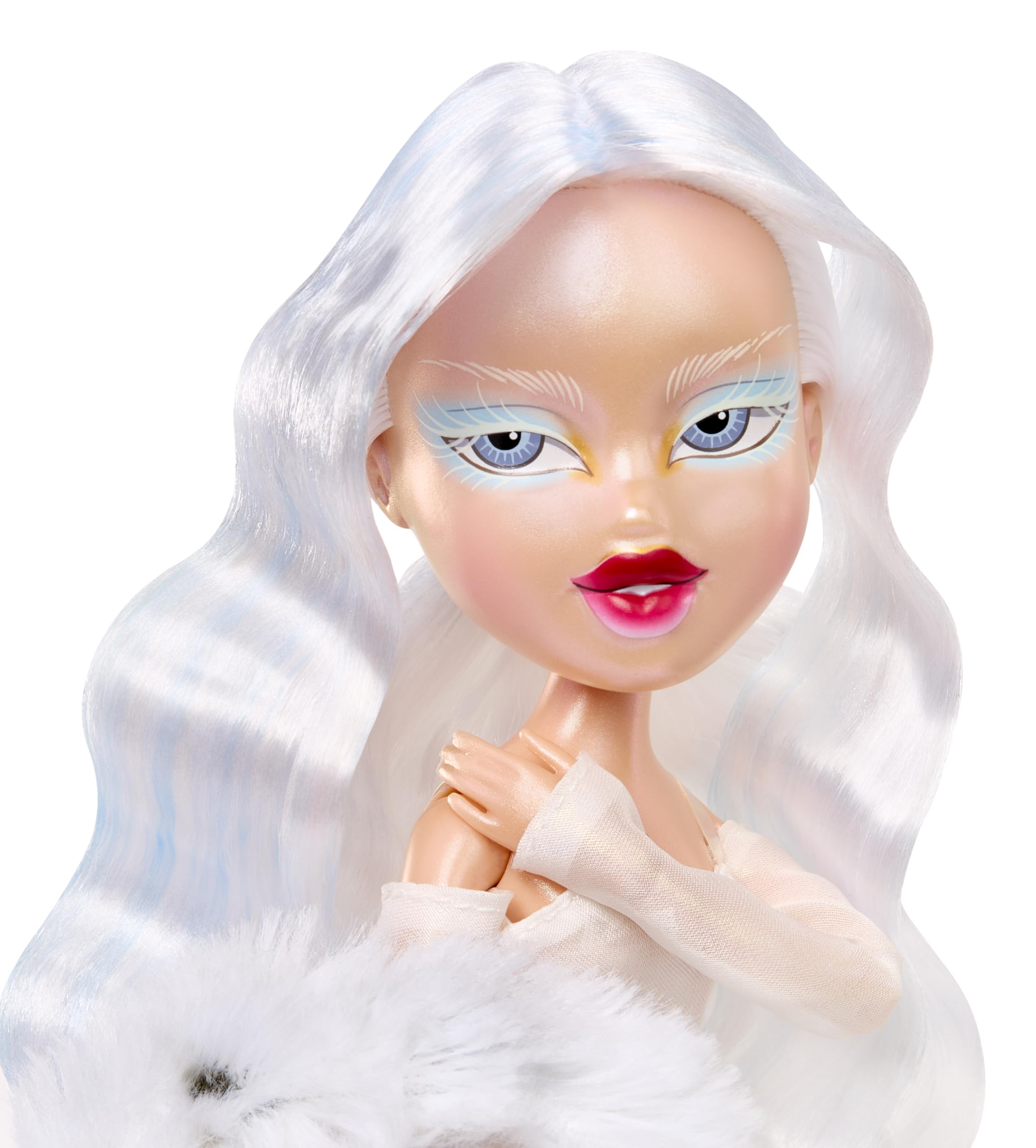 Bratz Holidayz Frosty Nightz Cloe Collector’s Edition Doll | 10 inches | Limited Edition 4