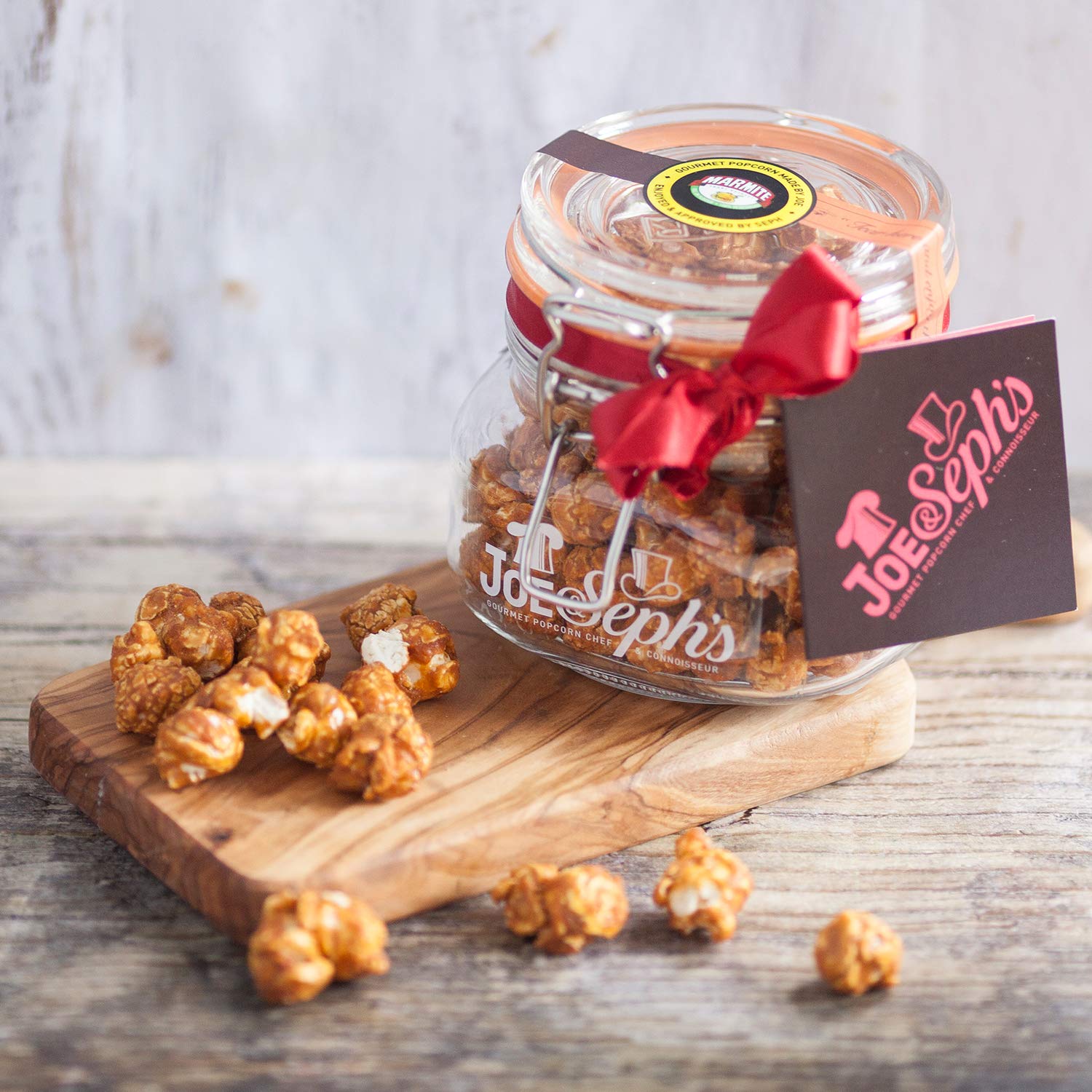Joe & Seph's Kilner Jar of Marmite Popcorn 0.5L - Handmade Gourmet Snack Gift