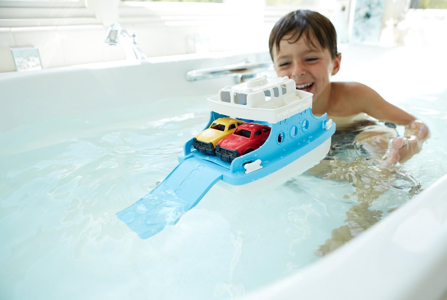 Green Toys Ferry Boat with Mini Cars - Bath Toy for Ages 3+
