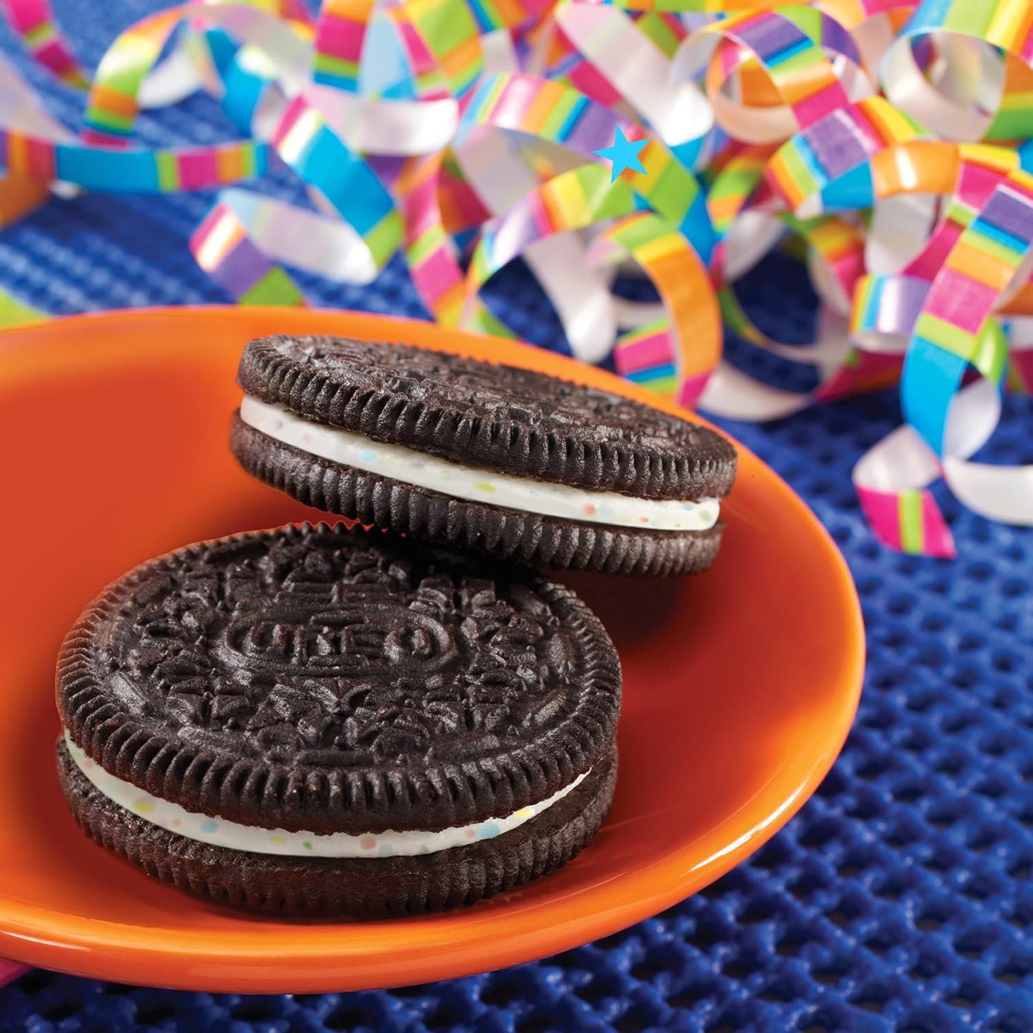 Oreo Birthday Party Sandwich Biscuits - Caramel Flavoured Crème Filling | 154g Pack 2