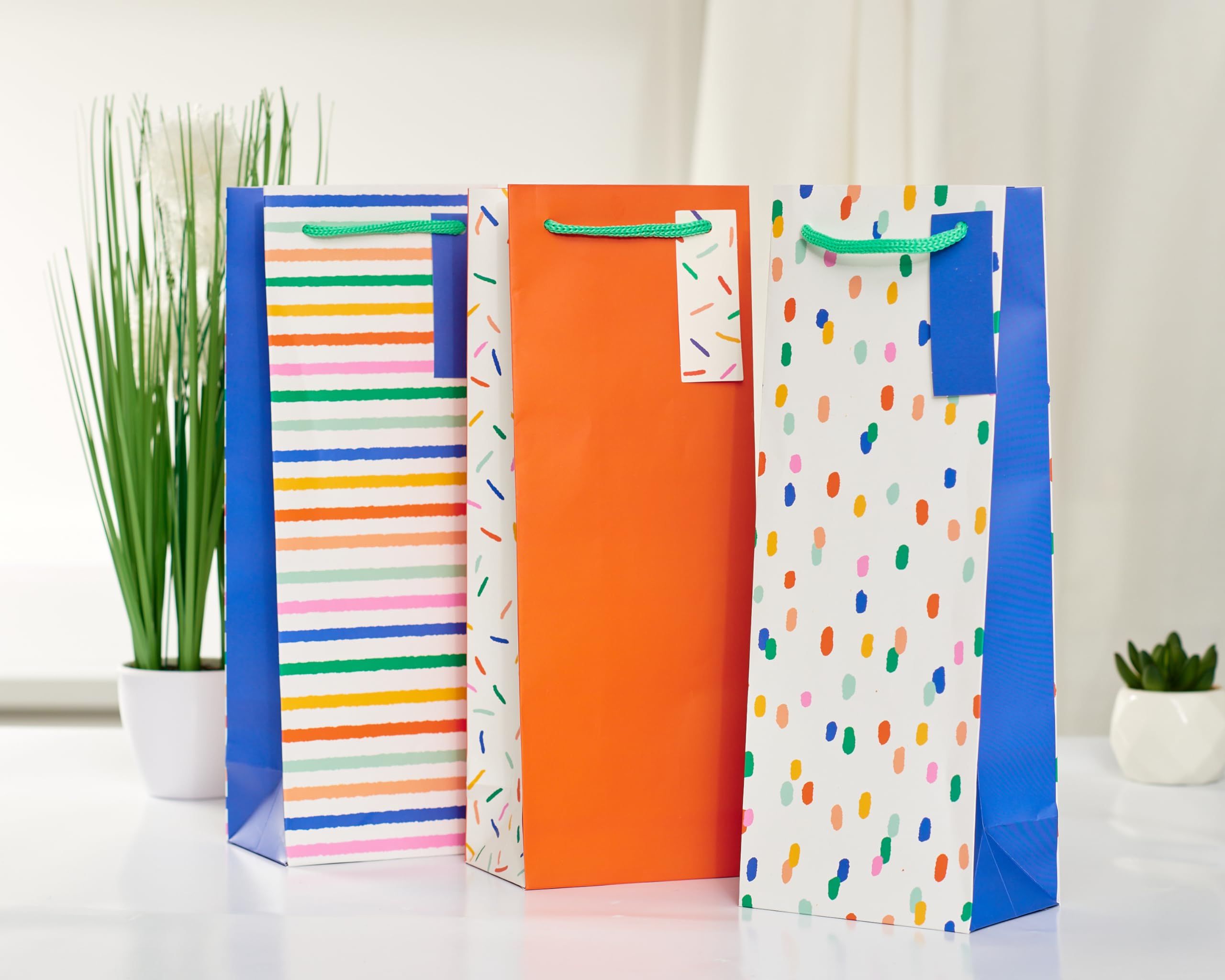 UK Greetings Multipack of 3 Bottle Bags for Him/Her/Friend | Multicoloured Paper
