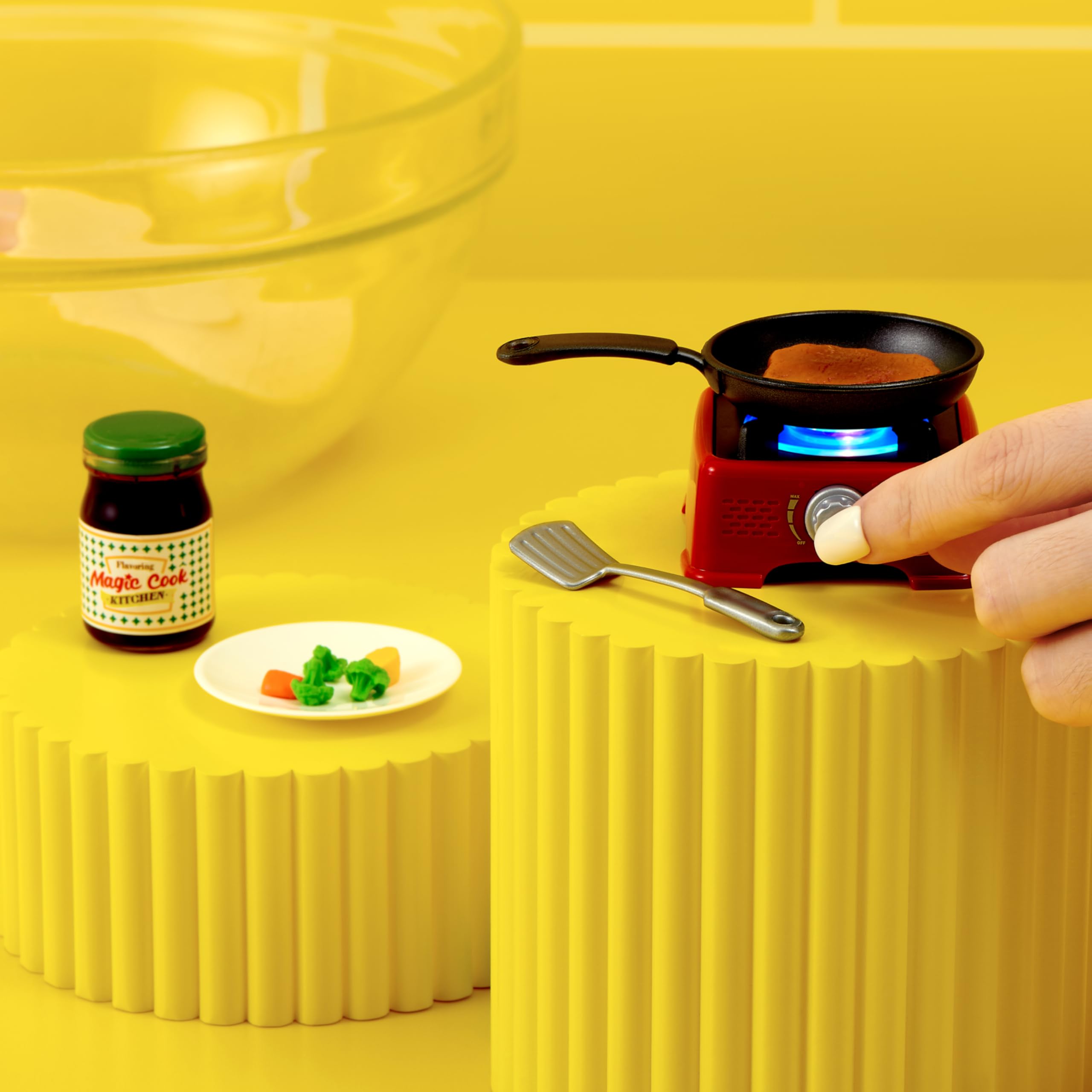Mini Brands Really Works Magic Cook Kitchen Capsule - Pasta Maker | Series 1 | Ages 3+ 2