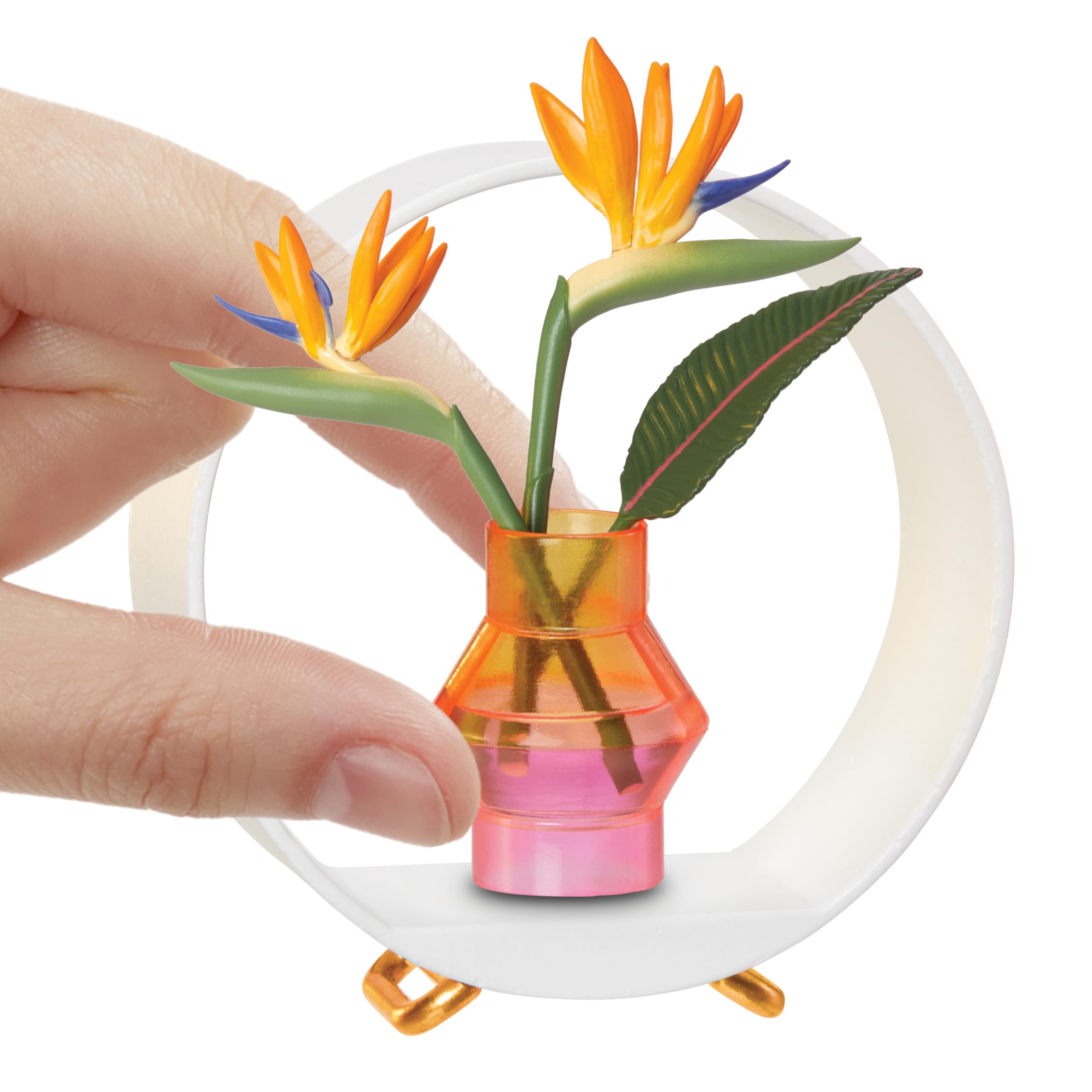 MGA's Miniverse Make It Mini Lifestyle Home Series 1 - Mini Replica DIY Kit - Plants, Birdhouses, Bouquets - Blind Pack 5