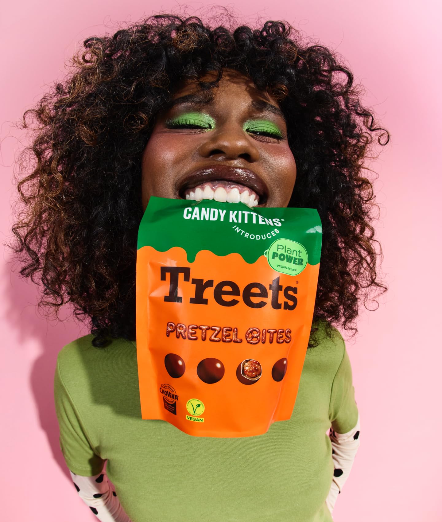 CANDY KITTENS Treets Pretzel Bites - Vegan, Gluten & Dairy Free Chocolate Covered Snack, 120g