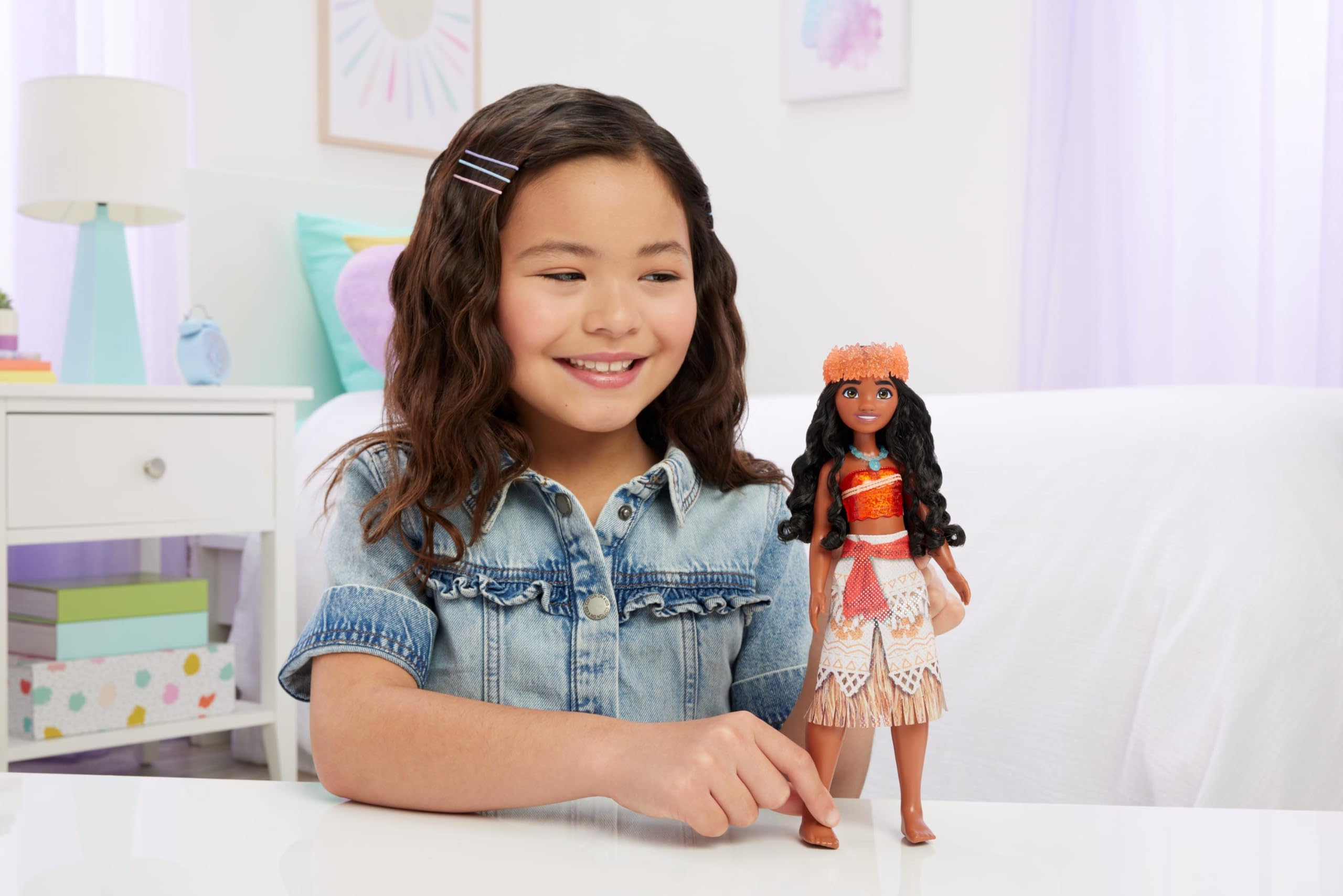 Mattel Disney Princess Moana Posable Fashion Doll with Sparkling Clothing and Accessories, 11 inches, HLW05 2