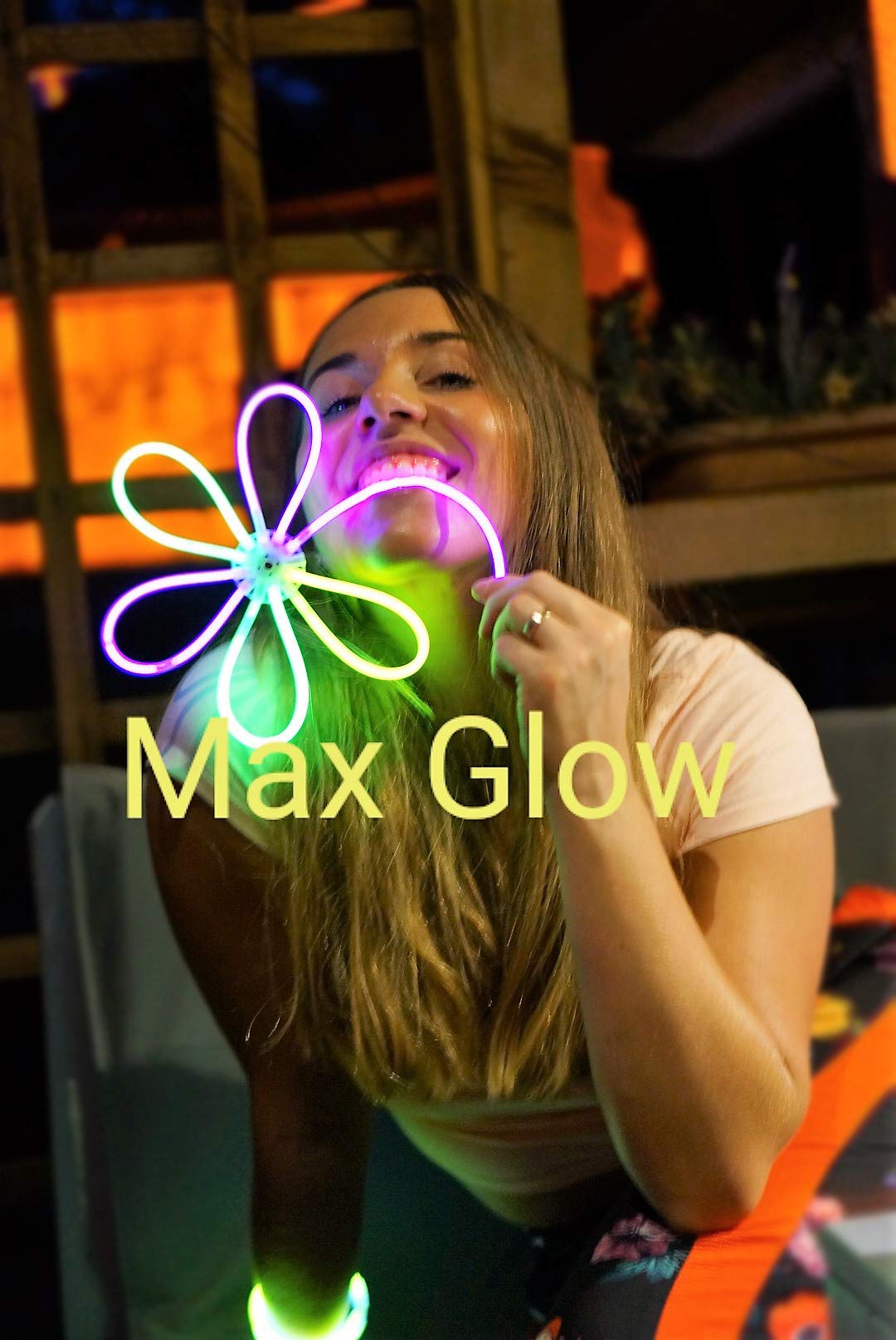 SHATCHI 100 Glow Sticks - 204 Connectors | Multi-Colour | Ages 5+ 7