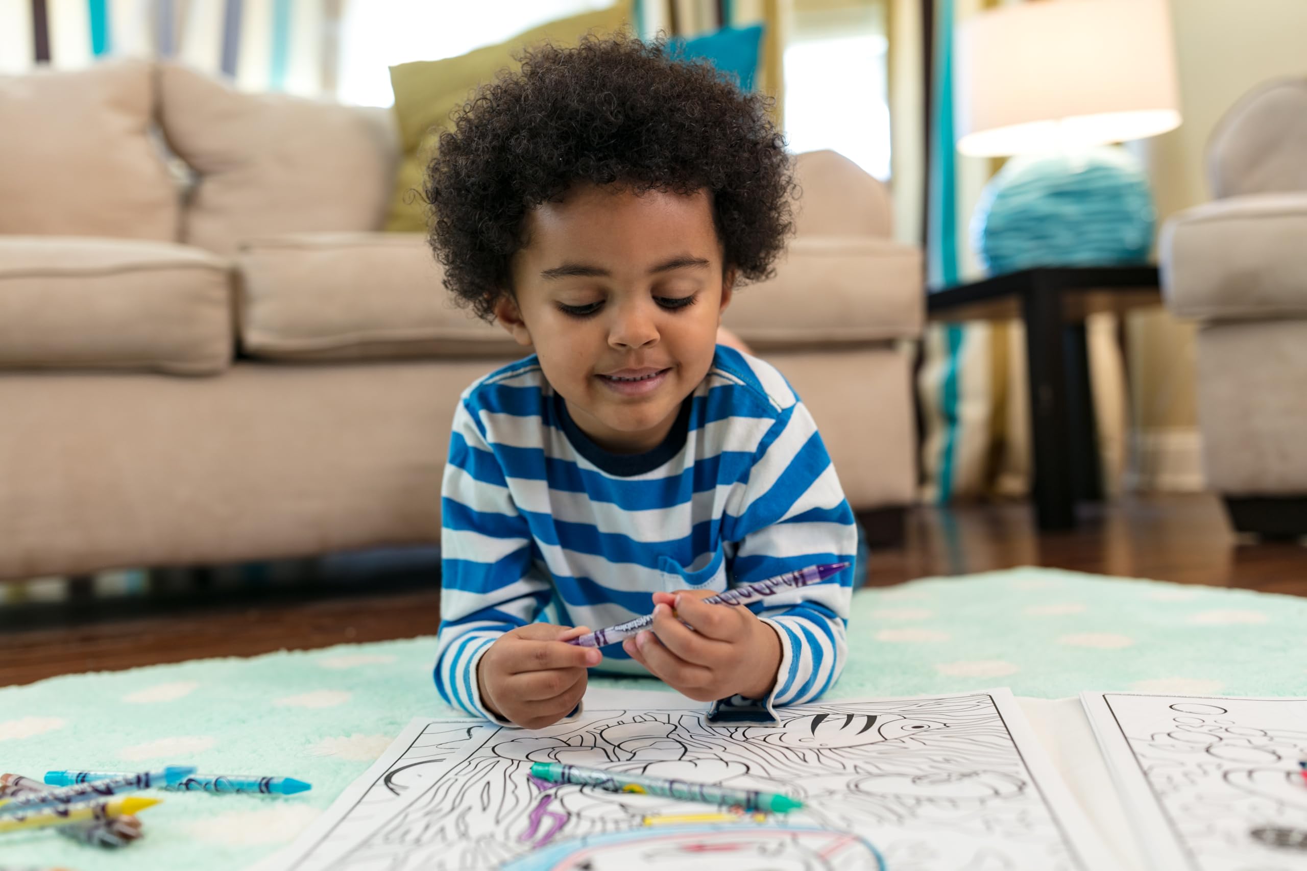 CRAYOLA Peppa Pig Giant Colouring Pages - 18 Pages | 100 Stickers | Ages 3+ 3