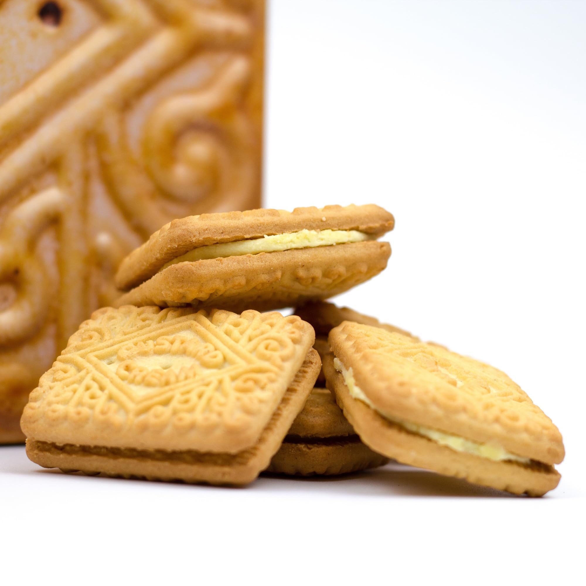 The Silver Crane co. Giant Custard Cream Biscuits Gift Set - 450g Novelty Tin 8