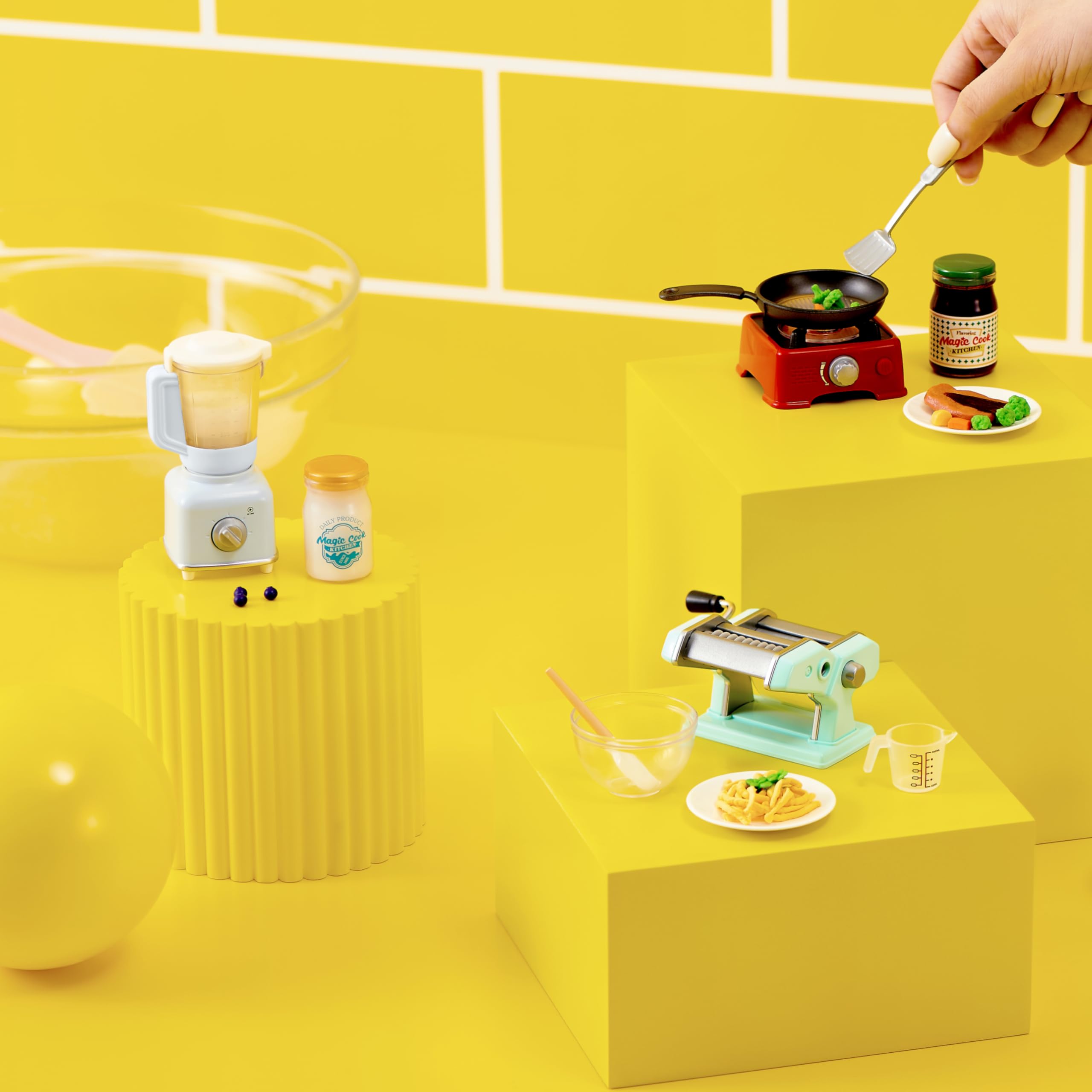 Mini Brands Really Works Magic Cook Kitchen Capsule - Pasta Maker | Series 1 | Ages 3+ 7