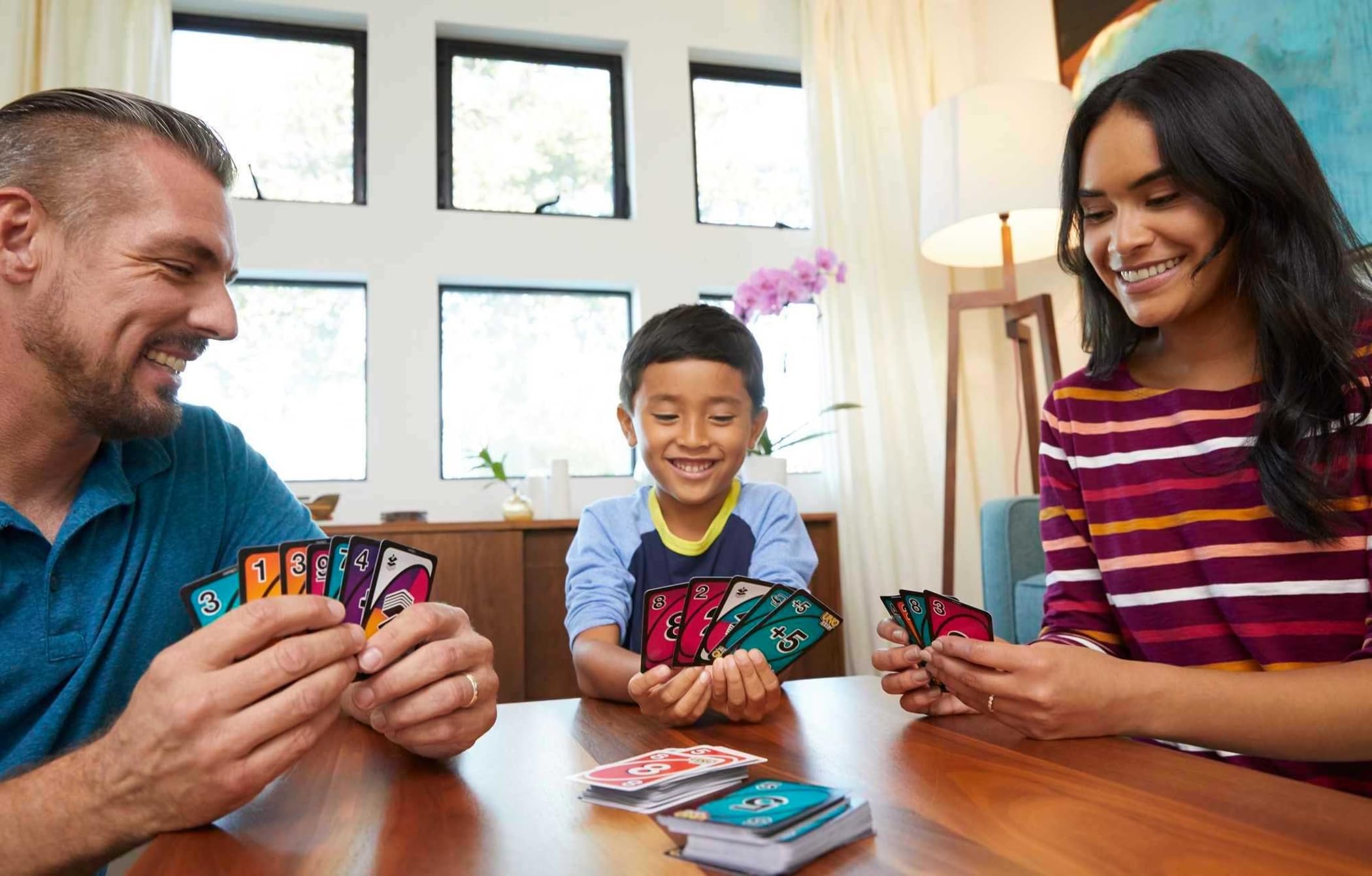 Mattel Games UNO FLIP! Family Card Game GDG37 | 112 Cards | Ages 7+ 2