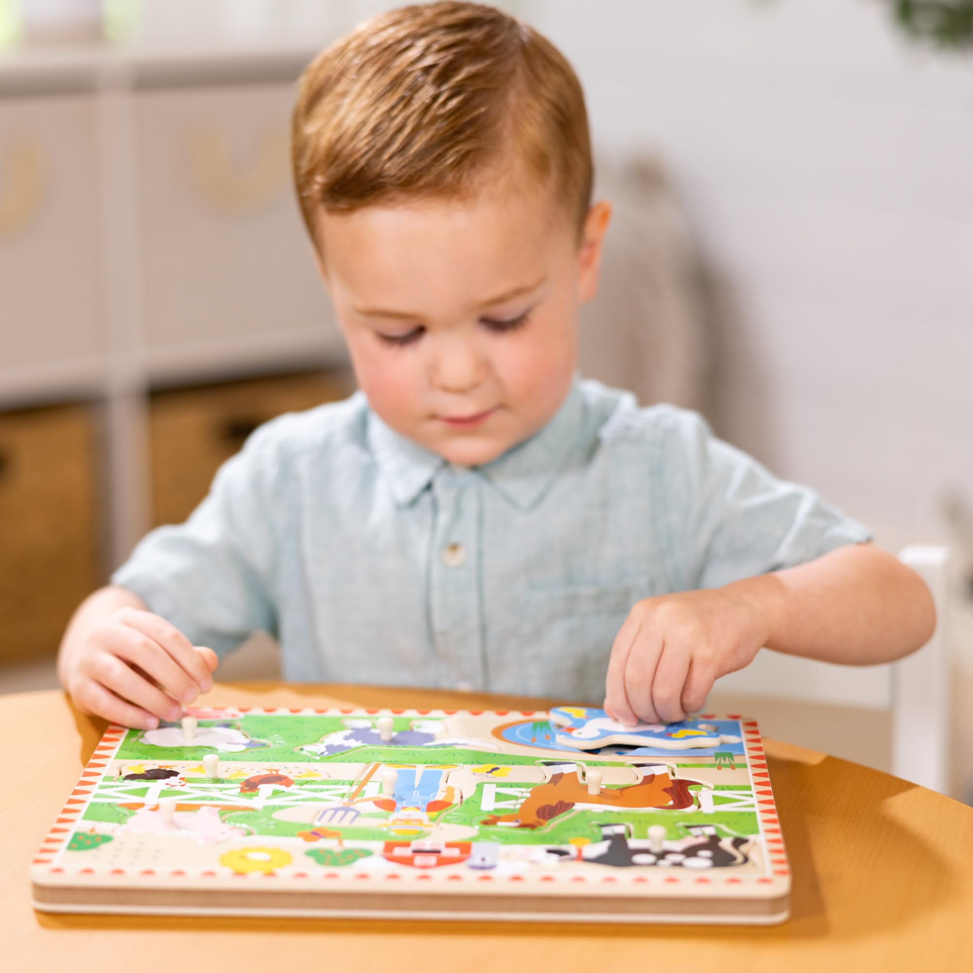 Melissa & Doug Old MacDonald’s Farm Wooden Animal Sound Puzzle - Ages 2+ | Pegged Puzzle 7