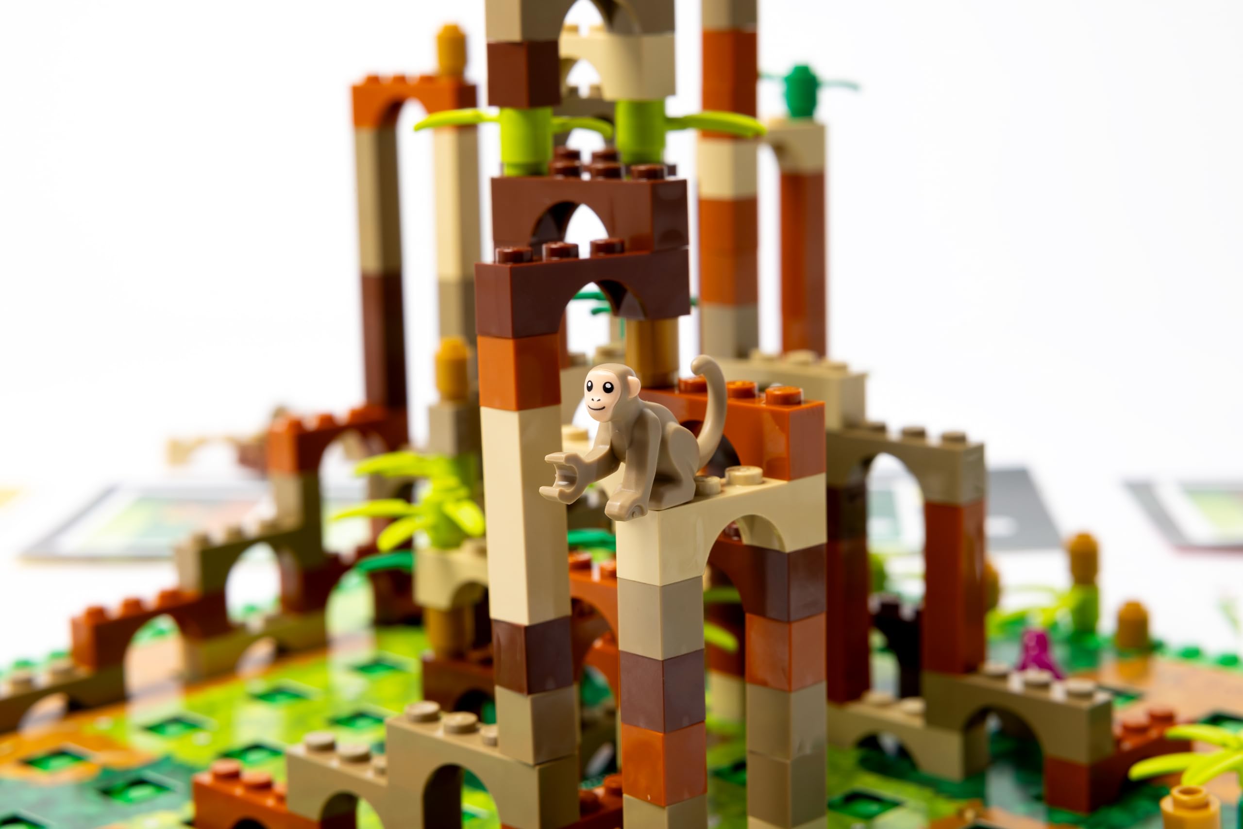 Dotted Games Monkey Palace LEGO Board Game (DOT10008) 4