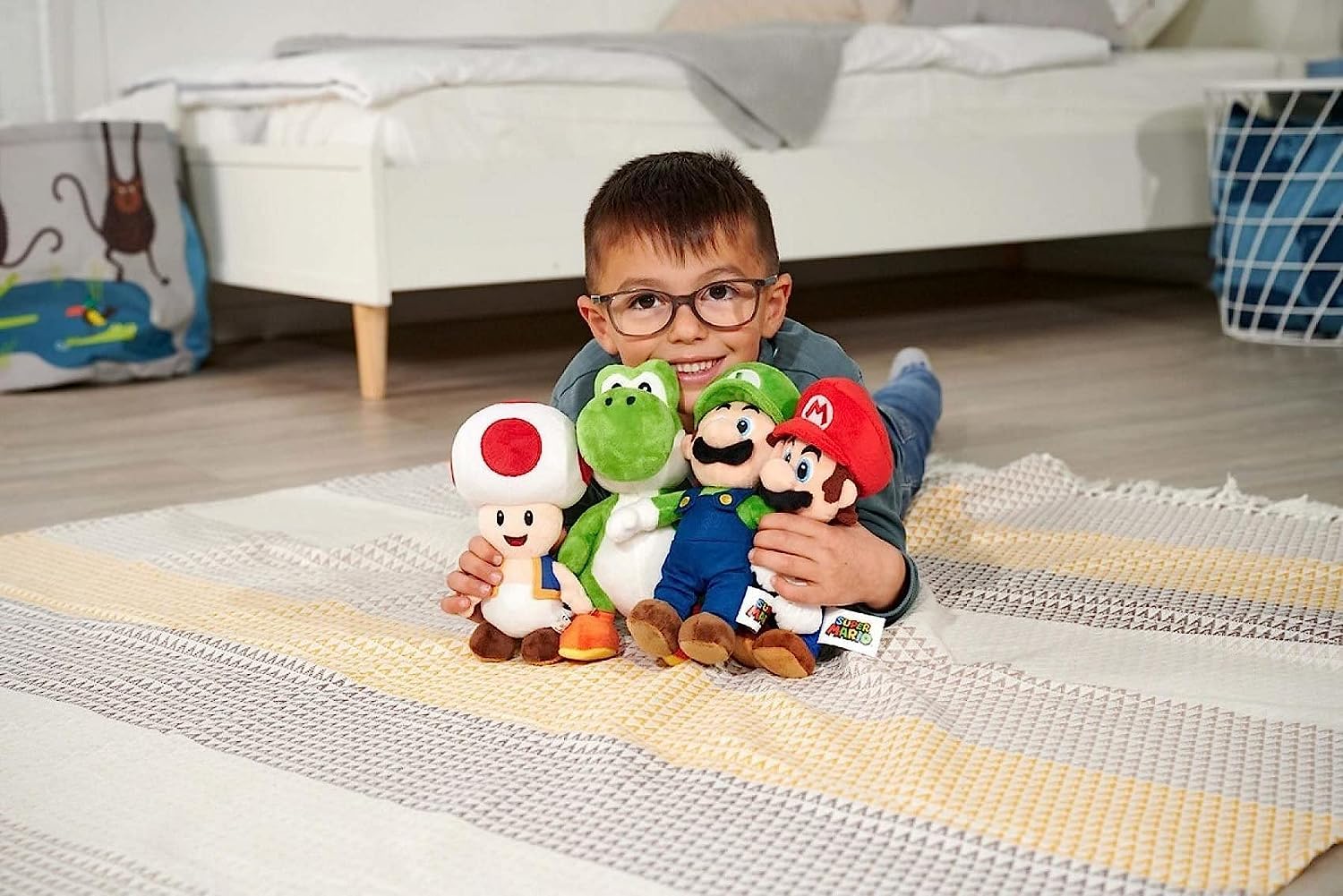 Simba Super Mario Bros Luigi Plush Toy - 20 cm, Soft Polyester, Unisex Children 3