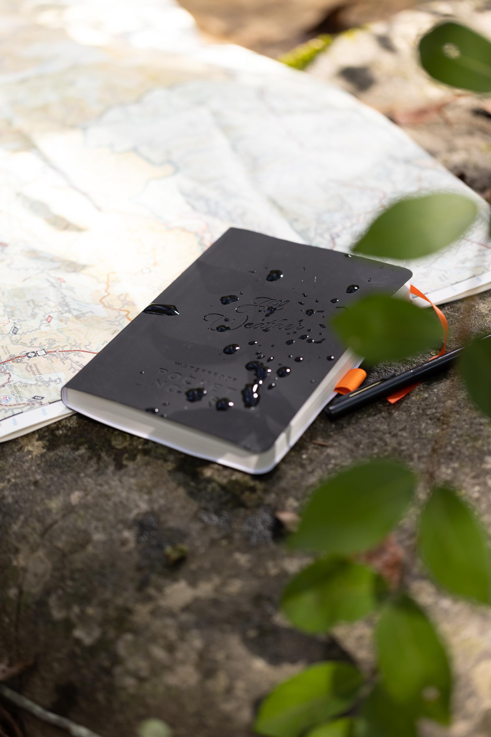 Gentlemen's Hardware Waterproof Pocket Notebook - 104 Pages Stone Paper | Ballpoint Pen Included 3