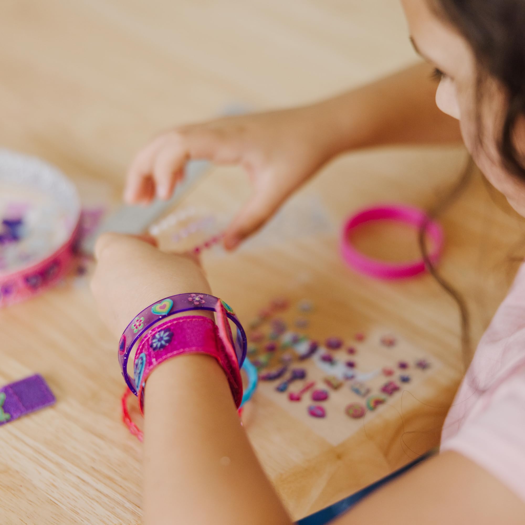 Melissa & Doug Design-Your-Own Bracelets Craft Kit | 4 Reversible Bracelets | 100+ Stickers | Ages 4-7 7