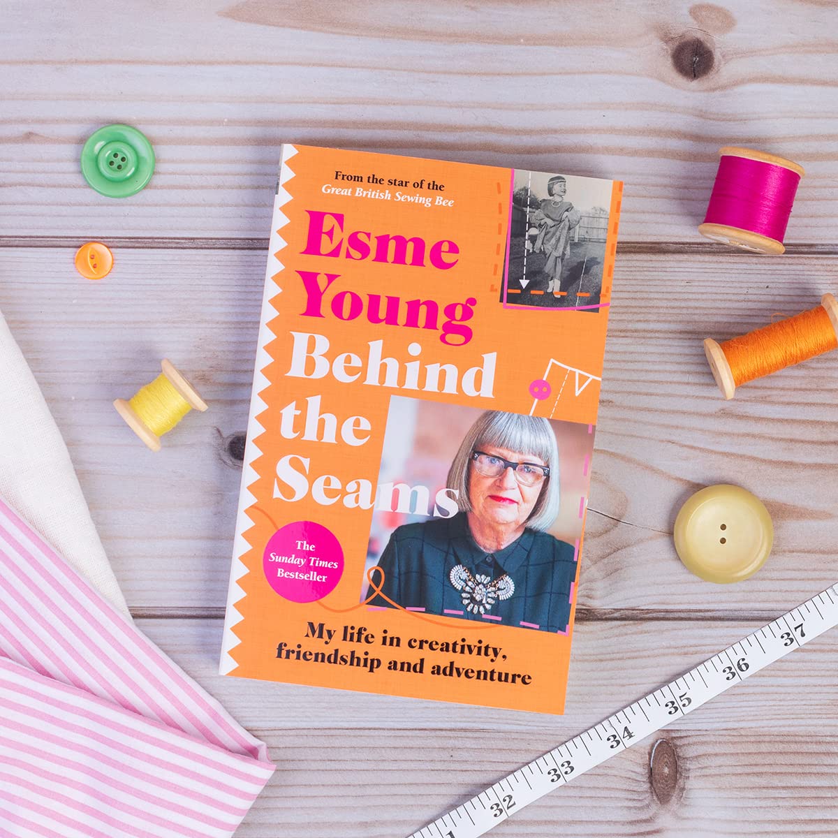 Behind the Seams: My Life in Design - Esme Young | Paperback