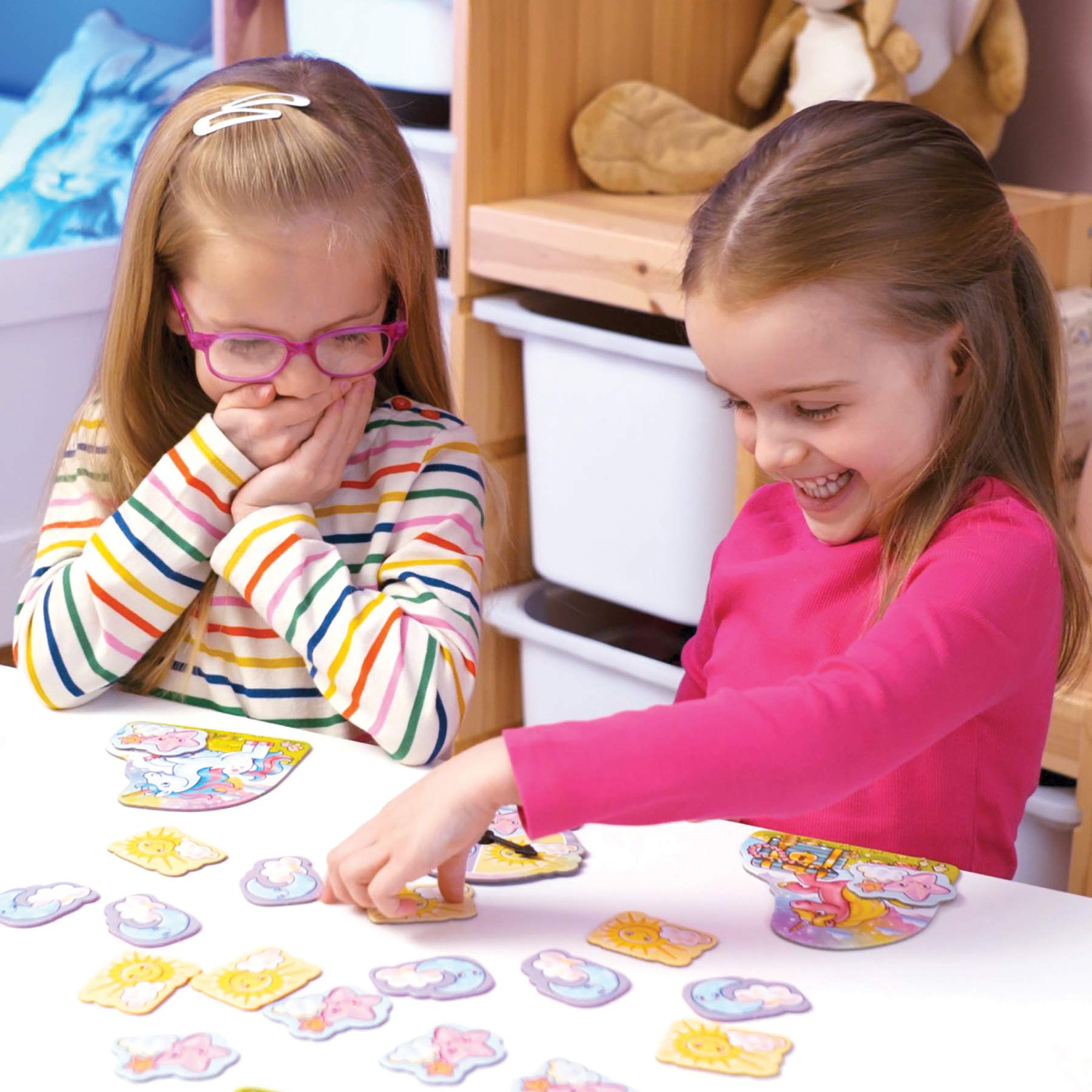 Orchard Toys Unicorn Jewels Colour Matching Game | Ages 3-7 | 2-4 Players | Travel Size 7