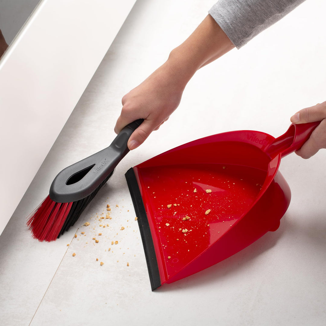 Vileda - 2-in-1 Dust Pan & Brush Set with Ergonomic Design and Rubber Lip