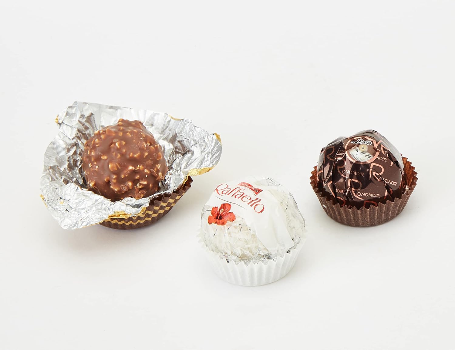 Ferrero Collection Assorted Chocolates - 32 Piece Gift Box with Rocher, Rondnoir & Raffaello 4