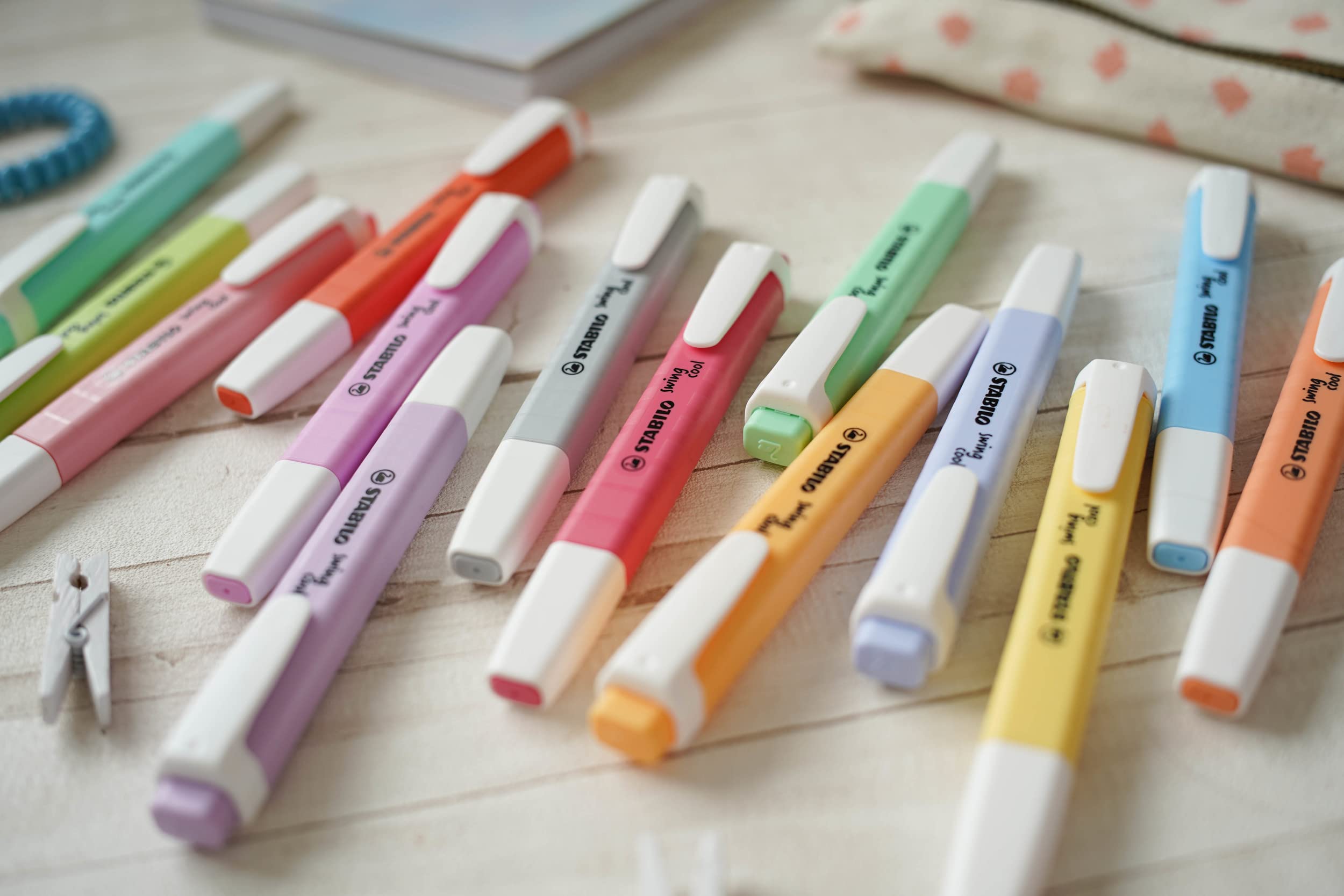 STABILO Highlighter swing cool Pastel - Pack of 8 - Breezy Blue, Touch of Turquoise, Hint of Mint, Pale Orange, Dash of Lime, Lilac Haze, Frozen Fuchsia, Dusty Grey 5