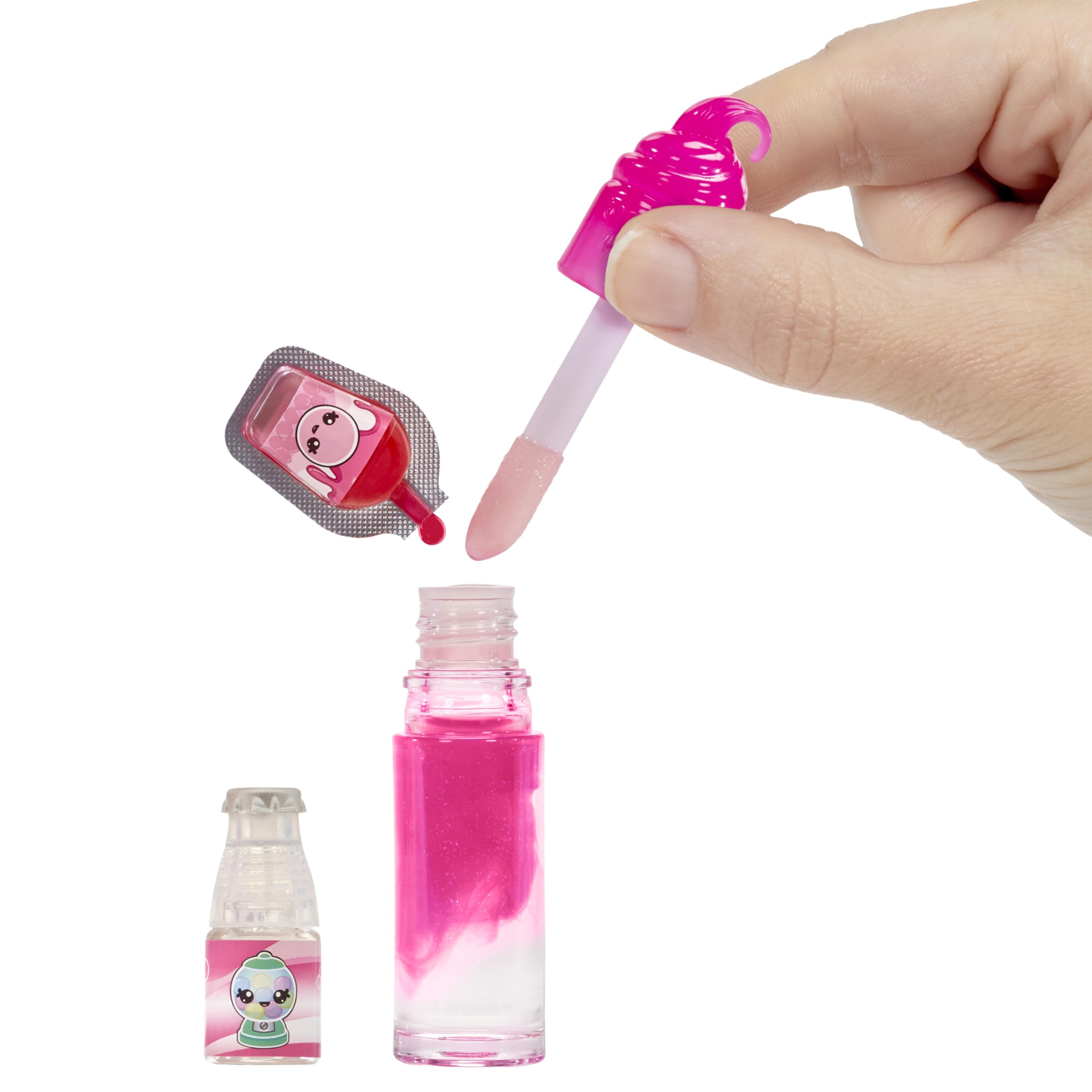 Yummiland Lipgloss Doll - Bianca Bubblegum - Scented DIY Lip Gloss Doll with Customizable Fashion & Accessories