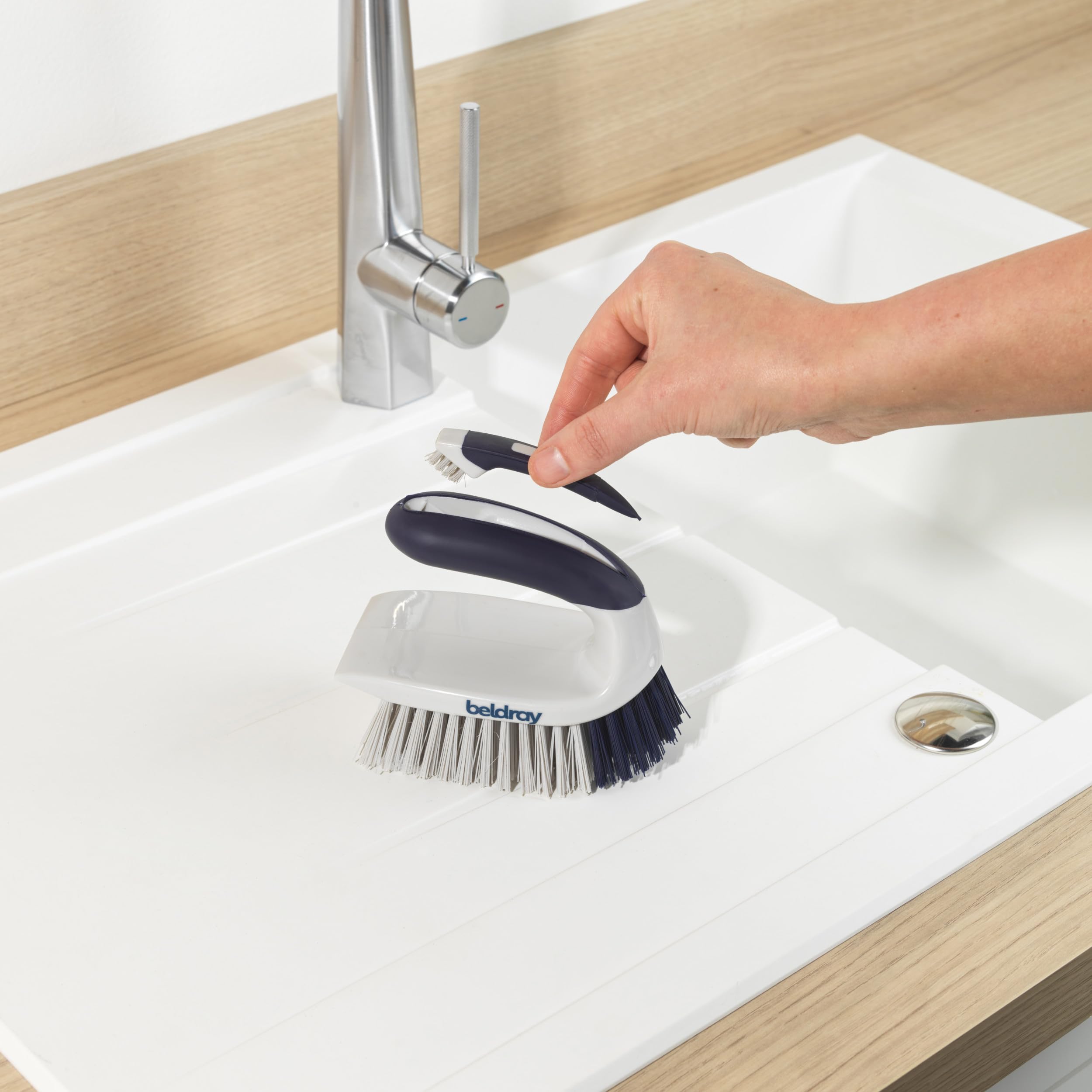 Beldray Deep Clean Handheld Scrubbing Brush - Tough Bristles | Built-in Scraper | Non-Slip Grip 6