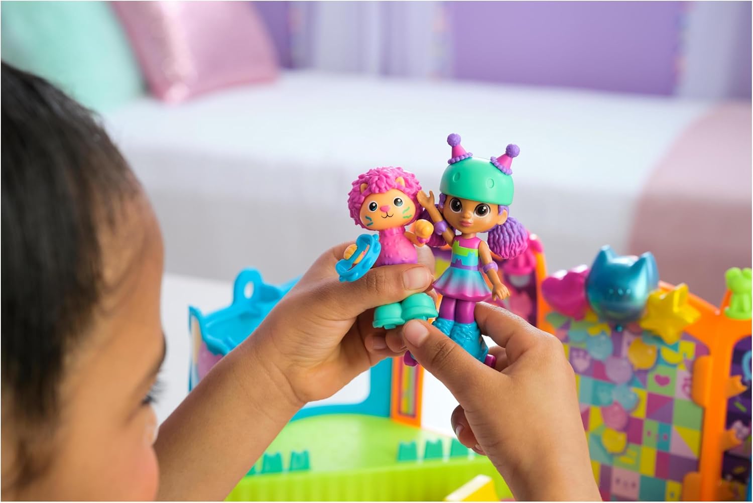 Gabby's Dollhouse Party Room Playset - Skate Park & Game Room with Skater Figures