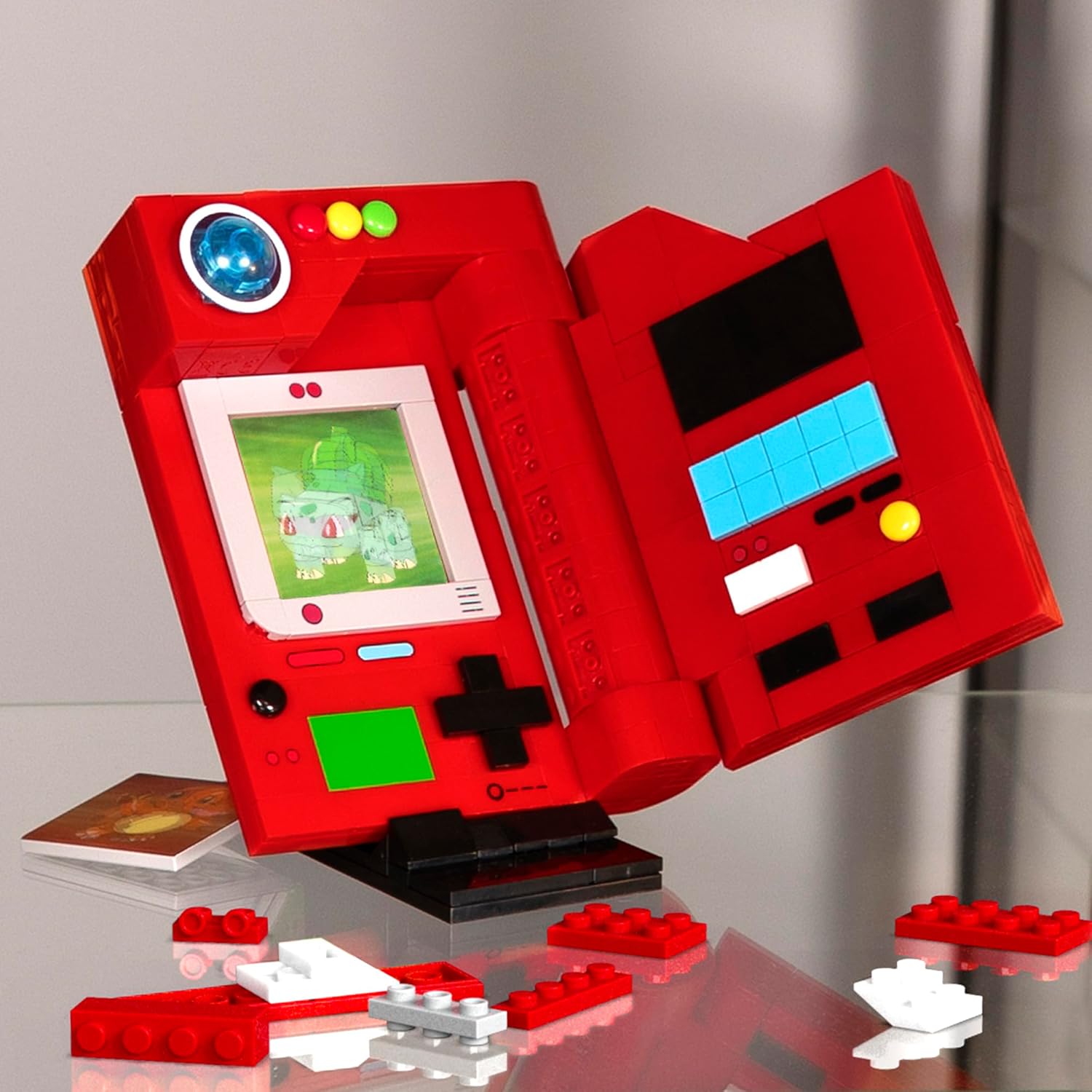 MEGA Pokémon Kanto Region Pokédex Building Set - 322 Pieces with Light & Lenticular Cards 3