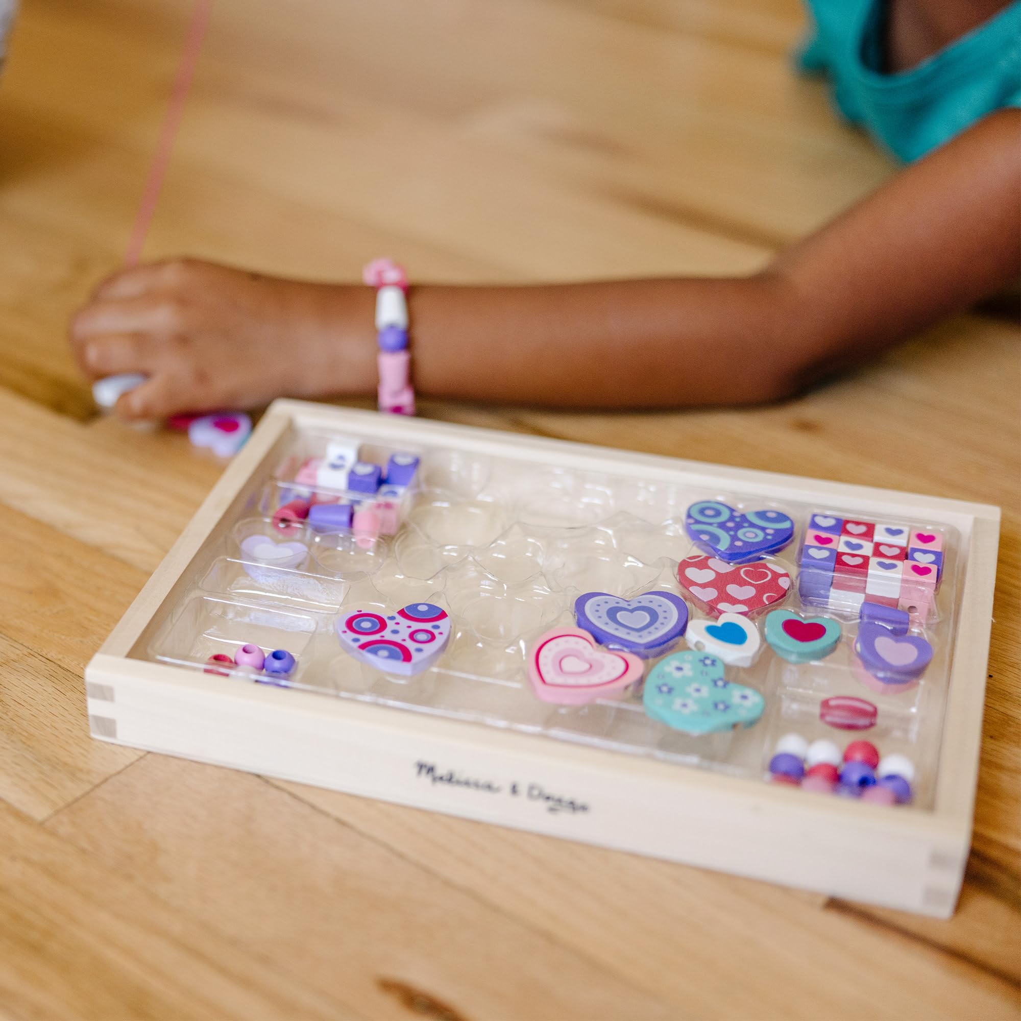 Melissa & Doug Sweet Hearts Bead Set - Wooden Jewellery Making Kit for Ages 4+ | 120 Beads 2