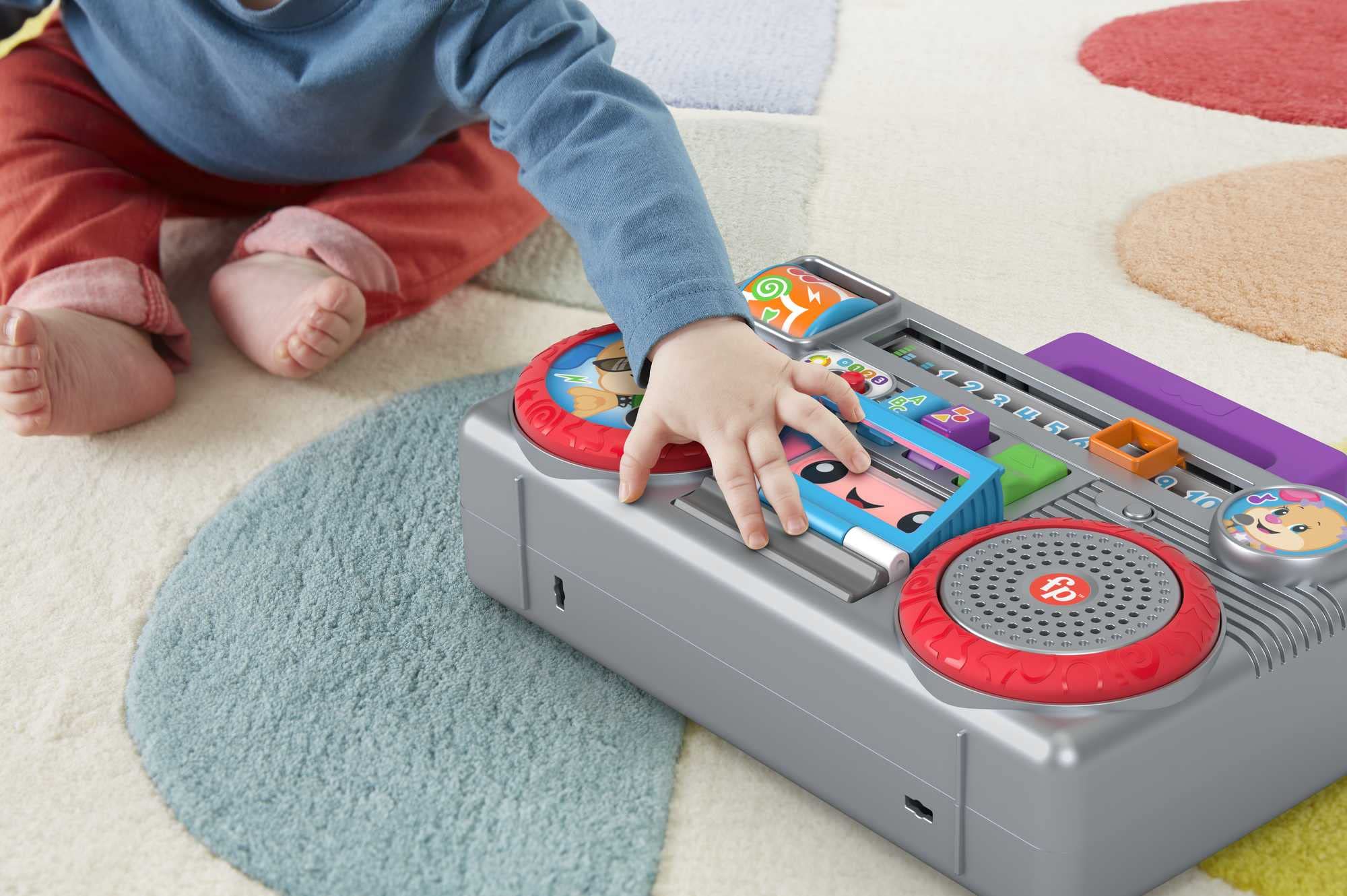 Fisher-Price Laugh & Learn Busy Boombox - Retro Musical Learning Toy for Ages 6-36 Months 11